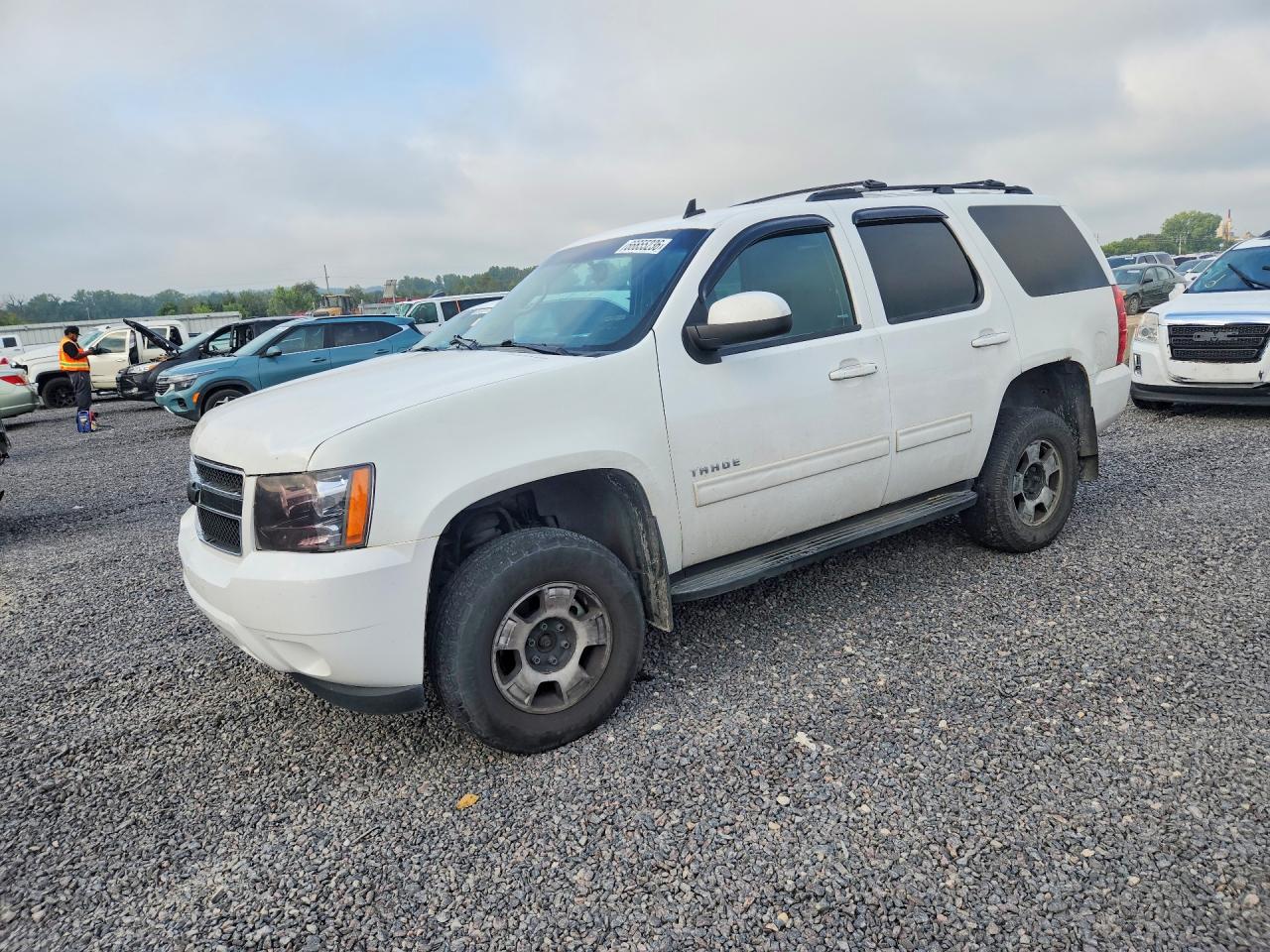 2013 Chevrolet Tahoe K1500 Ls White vin: 1GNSKAE0XDR153317
