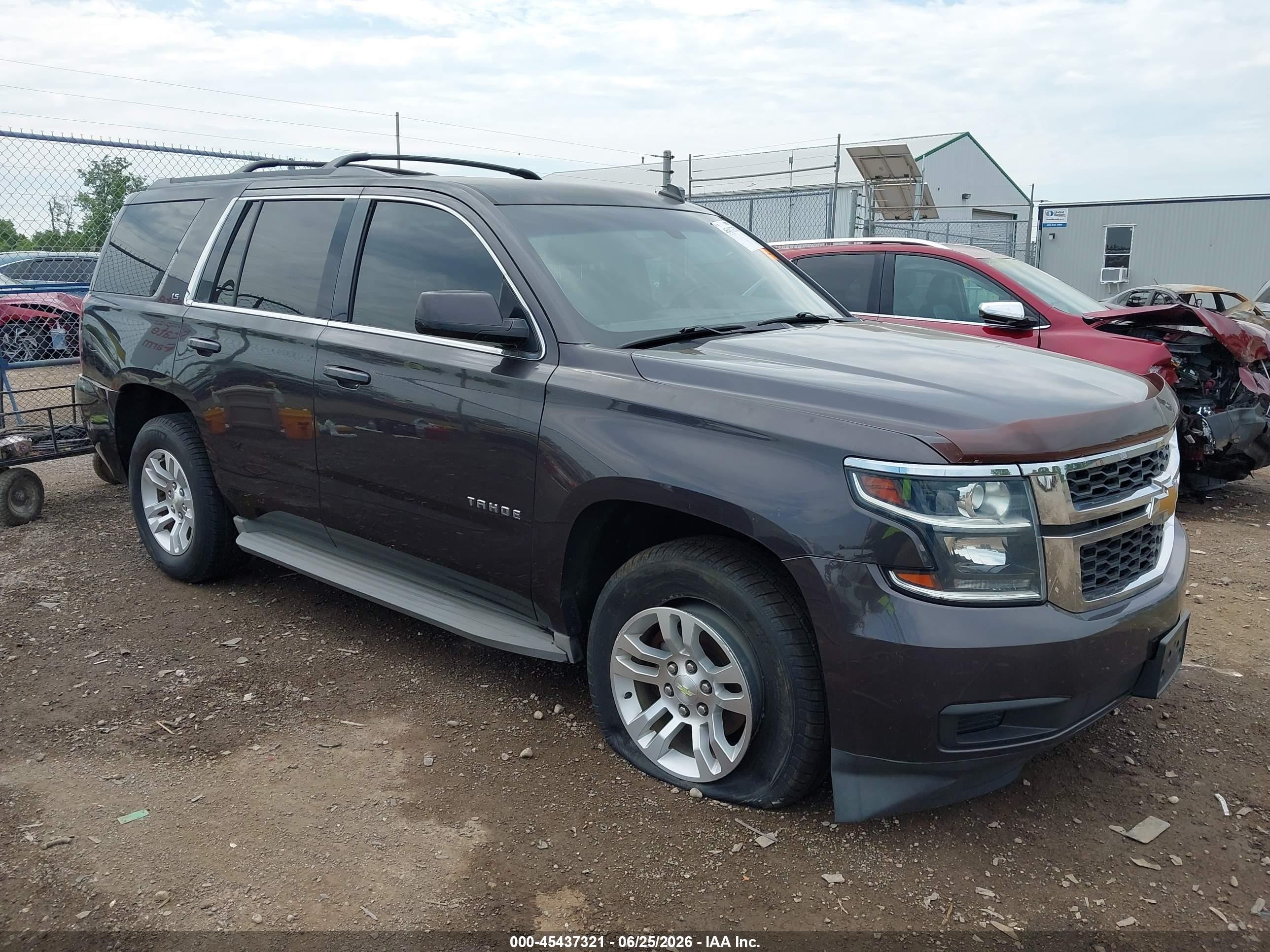 2015 Chevrolet Tahoe Ls Gray vin: 1GNSKAEC1FR190737