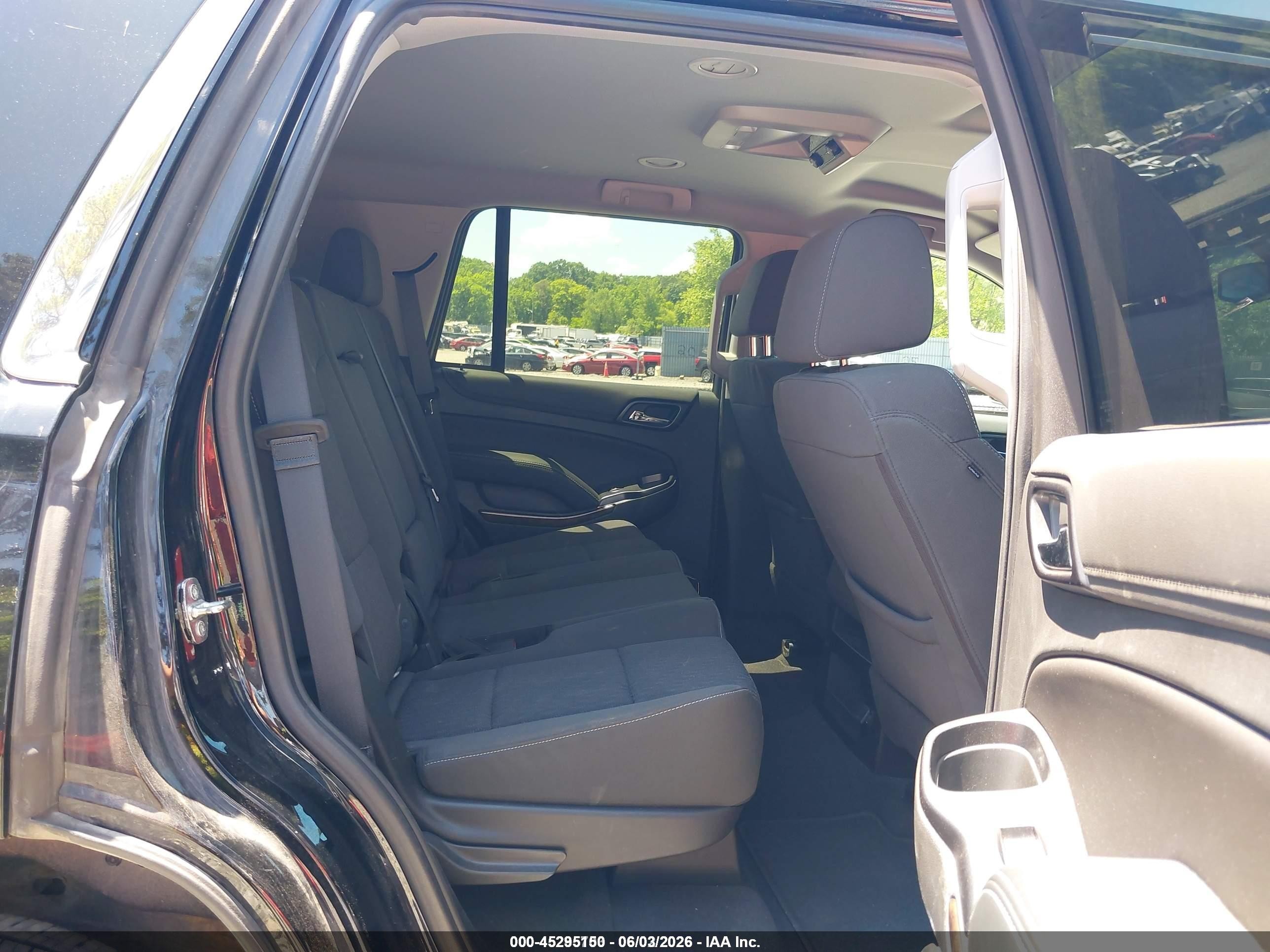 2019 Chevrolet Tahoe Ls Black vin: 1GNSKAEC2KR348352