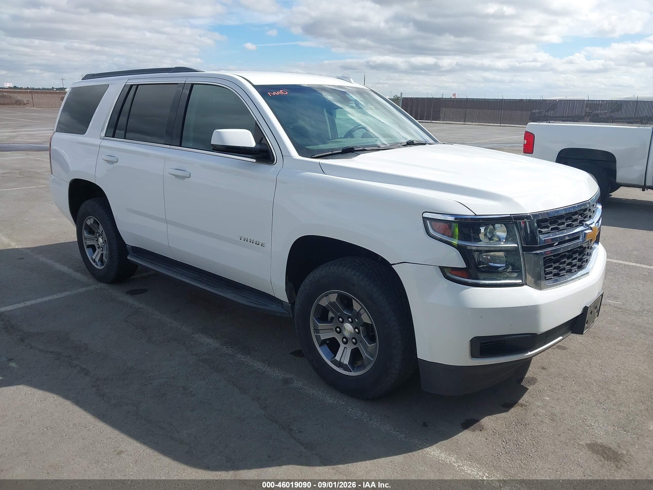 2018 Chevrolet Tahoe Ls White vin: 1GNSKAEC6JR348708