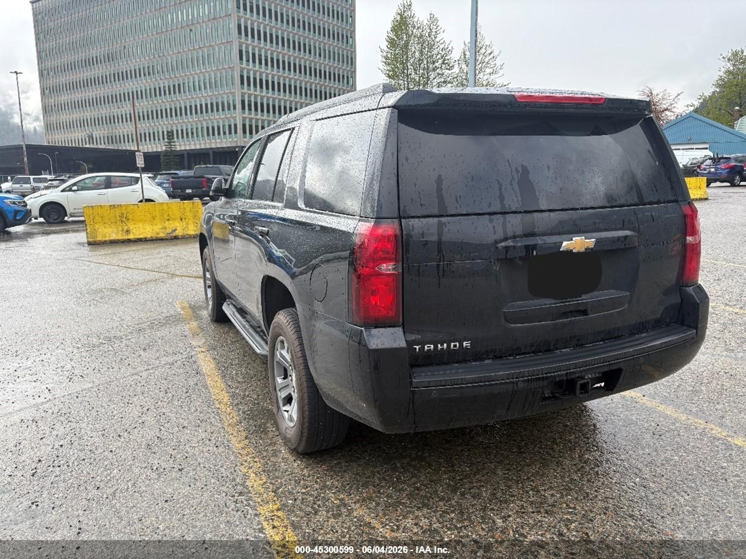 2018 Chevrolet Tahoe Ls Black vin: 1GNSKAECXJR329885