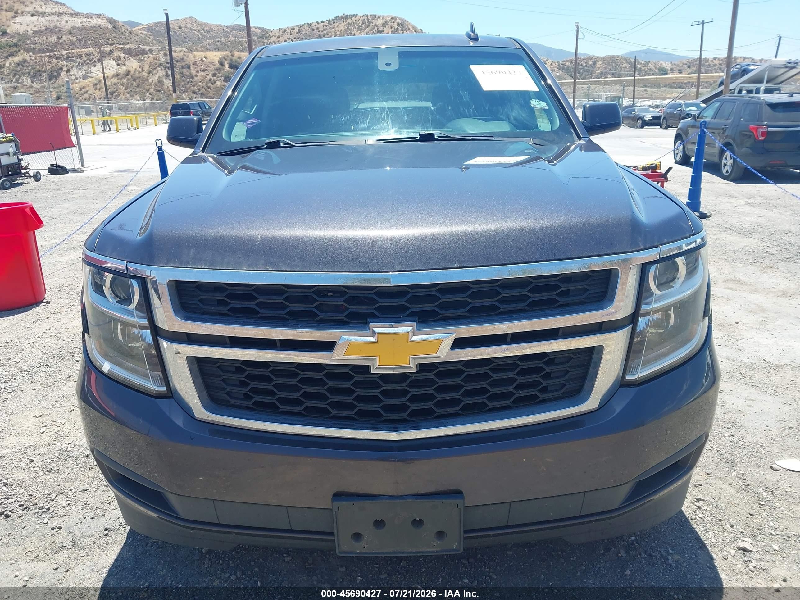 2018 Chevrolet Tahoe Ls Black vin: 1GNSKAKC1JR324367