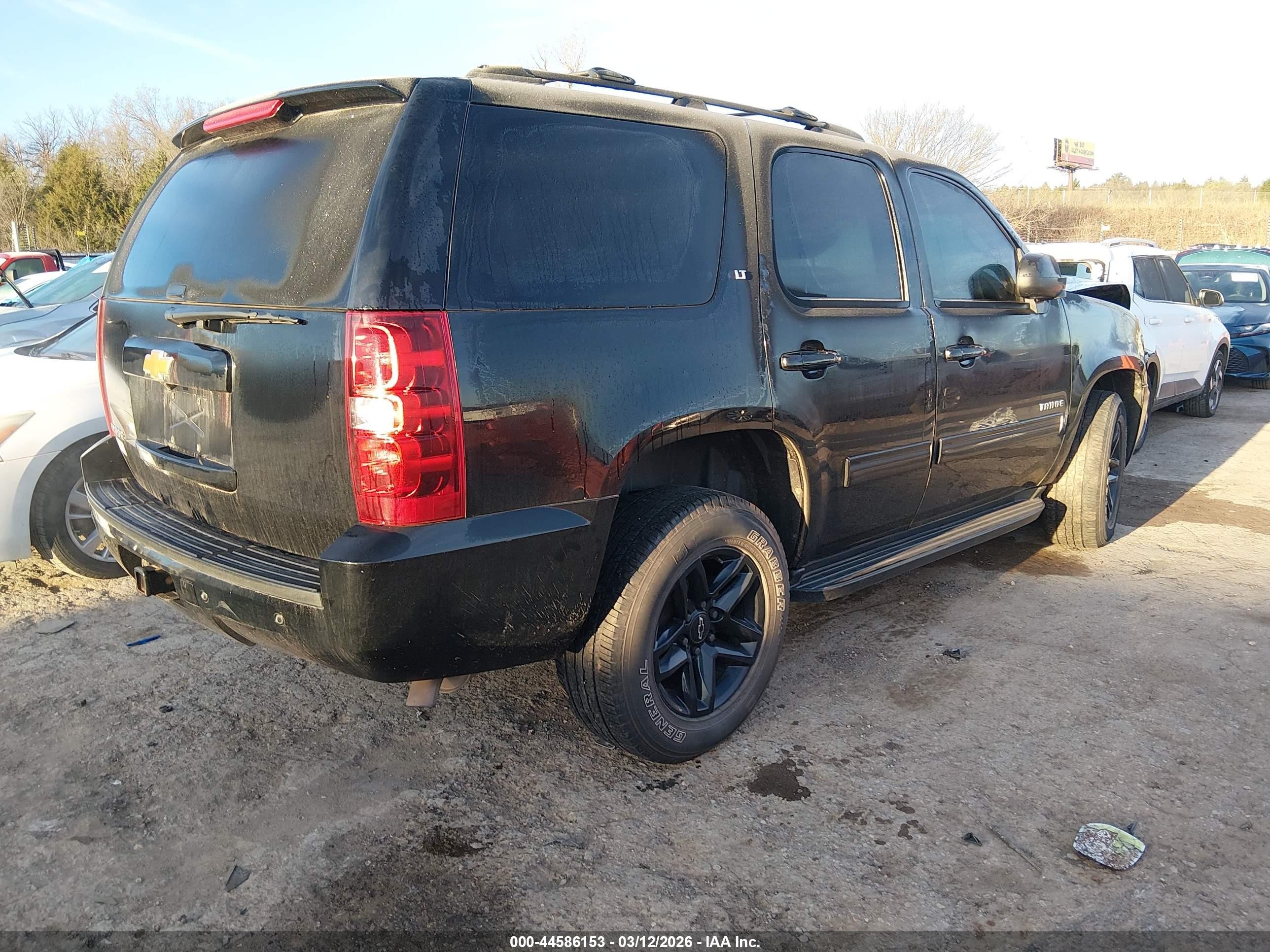 2014 Chevrolet Tahoe Lt Black vin: 1GNSKBE00ER227402
