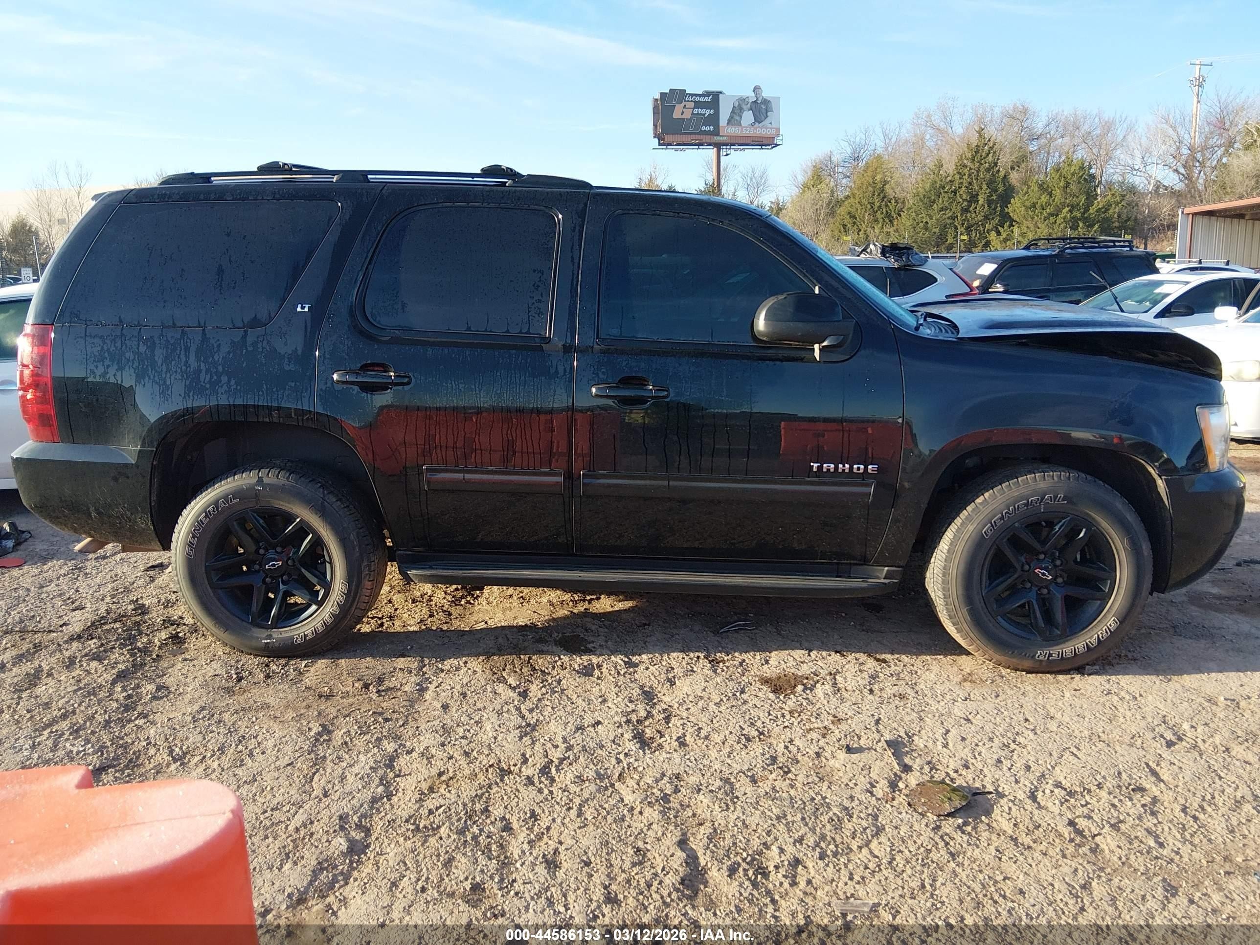 2014 Chevrolet Tahoe Lt Black vin: 1GNSKBE00ER227402