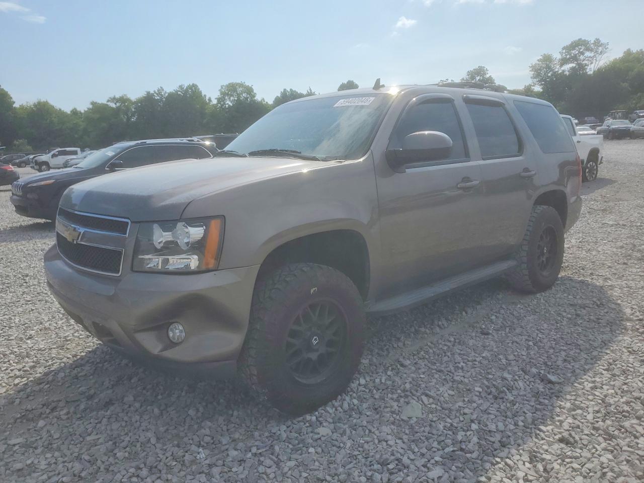 2013 Chevrolet Tahoe K1500 Lt Gray vin: 1GNSKBE01DR296985