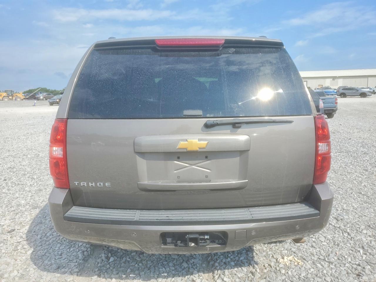 2013 Chevrolet Tahoe K1500 Lt Gray vin: 1GNSKBE01DR296985