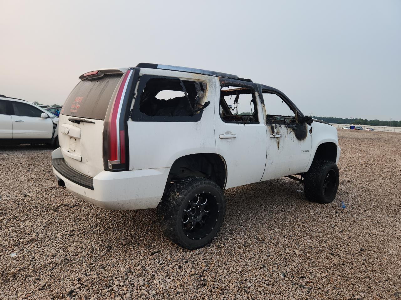 2013 Chevrolet Tahoe K1500 Lt White vin: 1GNSKBE01DR313882