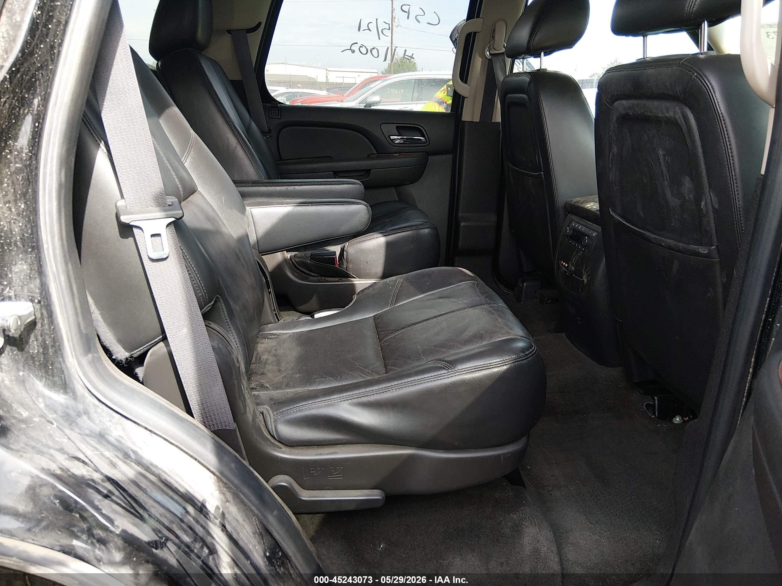 2014 Chevrolet Tahoe Lt Черный vin: 1GNSKBE01ER166271