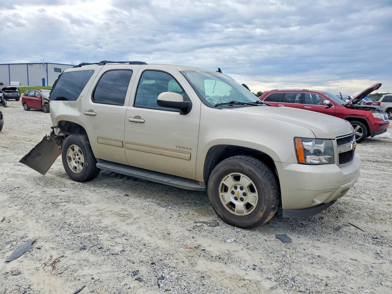 2013 Chevrolet Tahoe K1500 Lt Бежевый vin: 1GNSKBE02DR213063