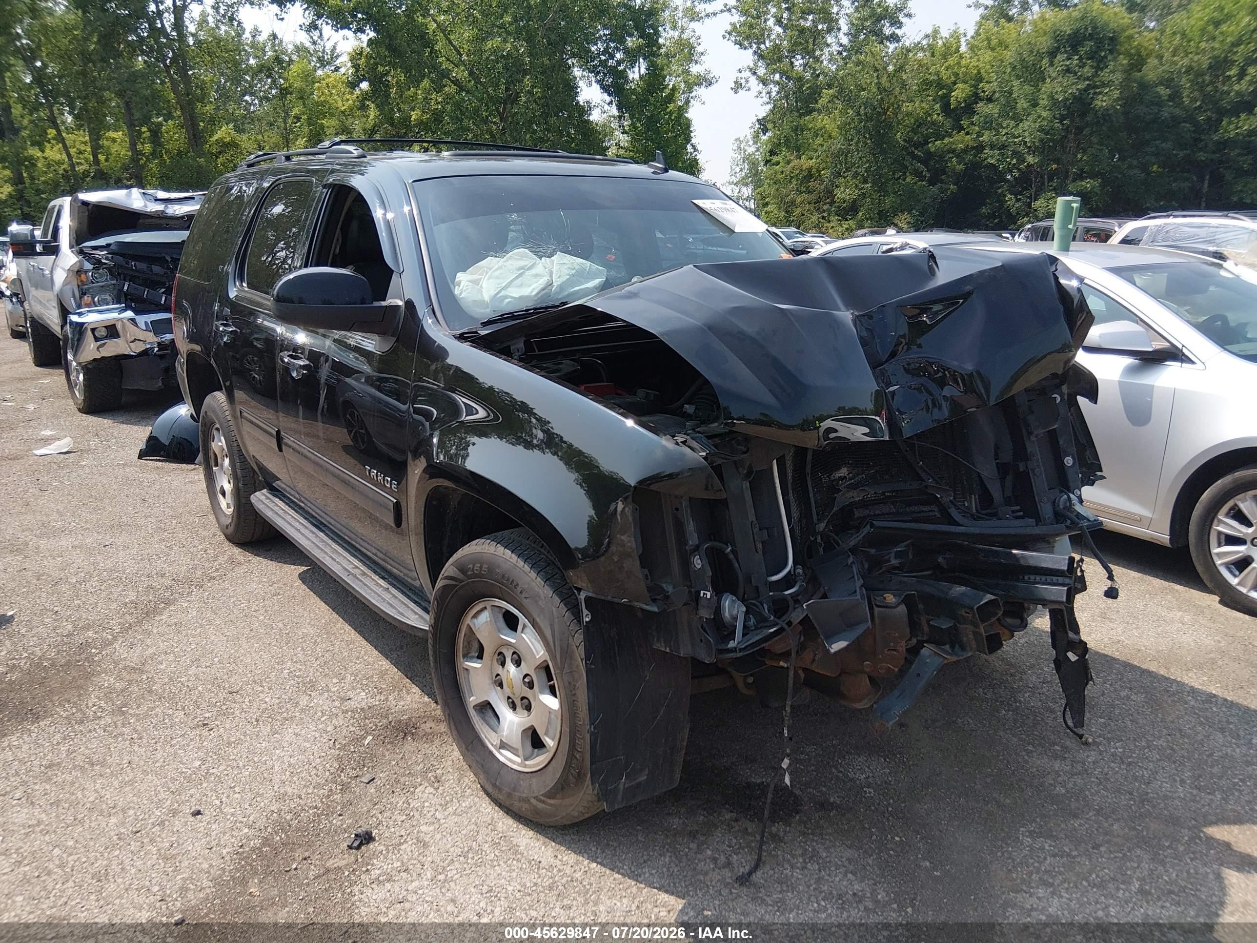 2013 Chevrolet Tahoe Lt Black vin: 1GNSKBE02DR361066
