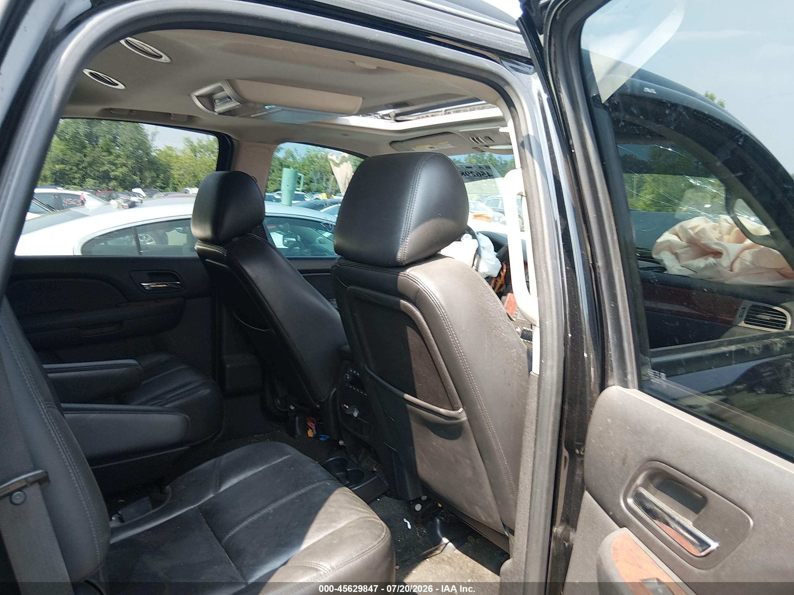 2013 Chevrolet Tahoe Lt Черный vin: 1GNSKBE02DR361066