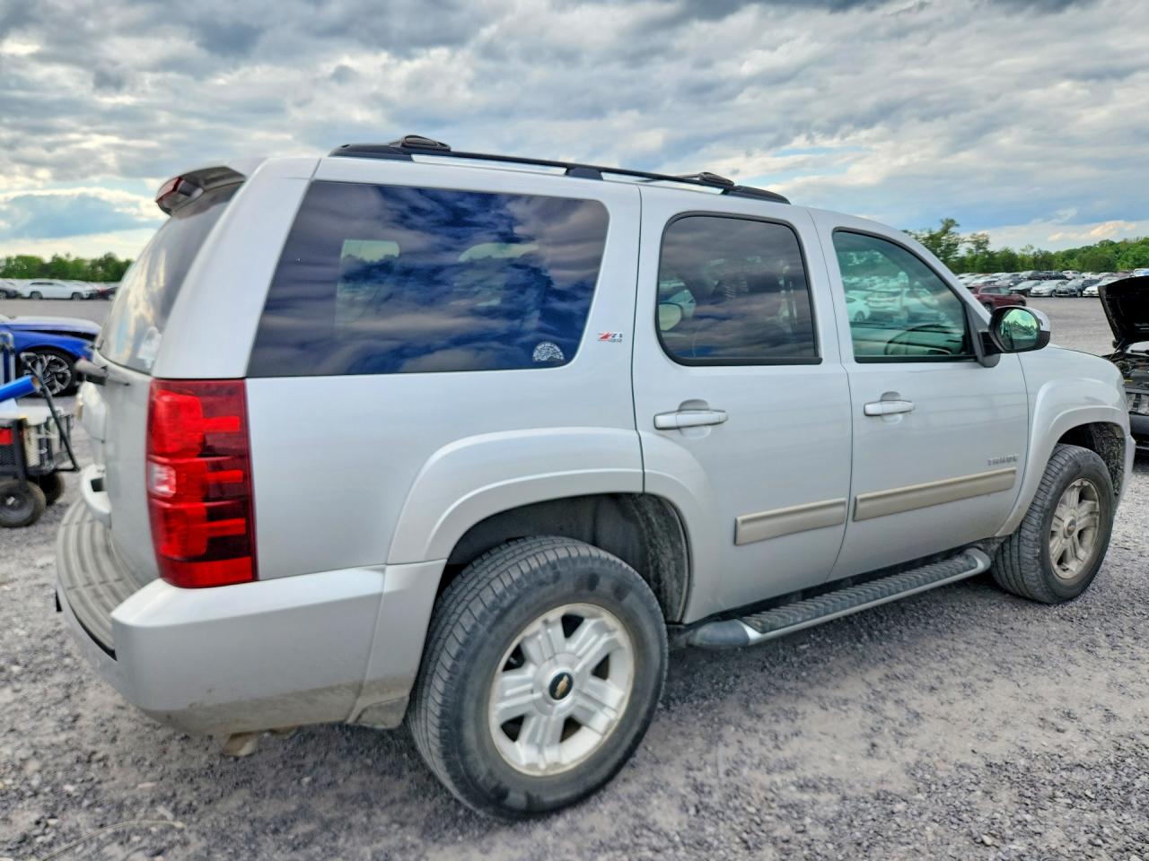 2014 Chevrolet Tahoe K1500 Lt Silver vin: 1GNSKBE02ER104510