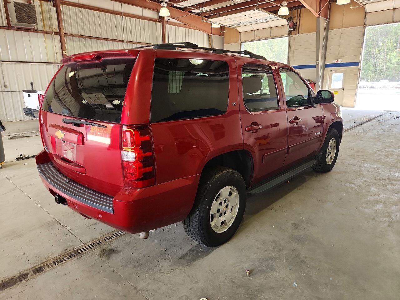 2014 Chevrolet Tahoe K1500 Lt Burgundy vin: 1GNSKBE02ER196878