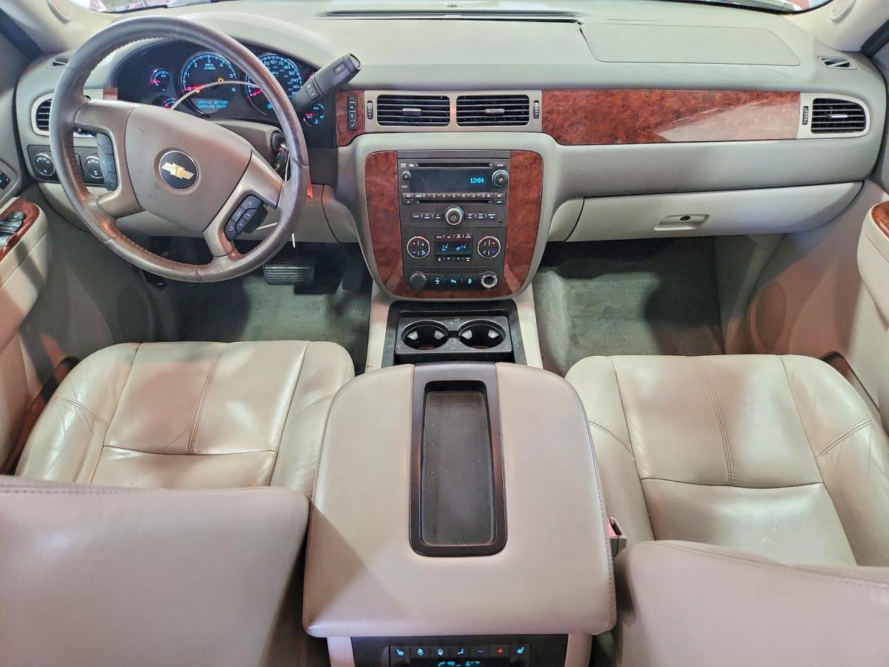 2014 Chevrolet Tahoe K1500 Lt Burgundy vin: 1GNSKBE02ER196878