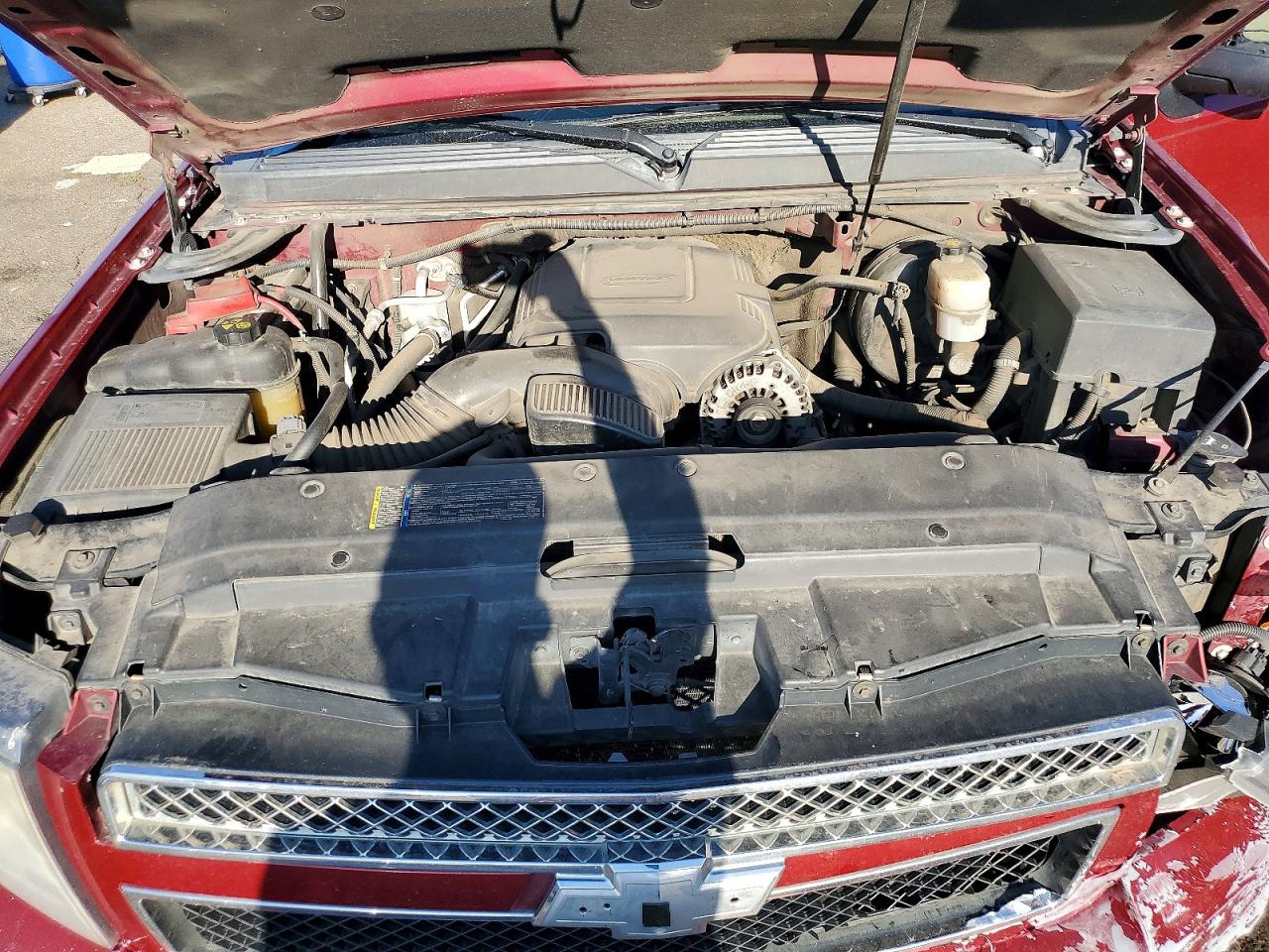 2011 Chevrolet Tahoe K1500 Lt Maroon vin: 1GNSKBE03BR245209
