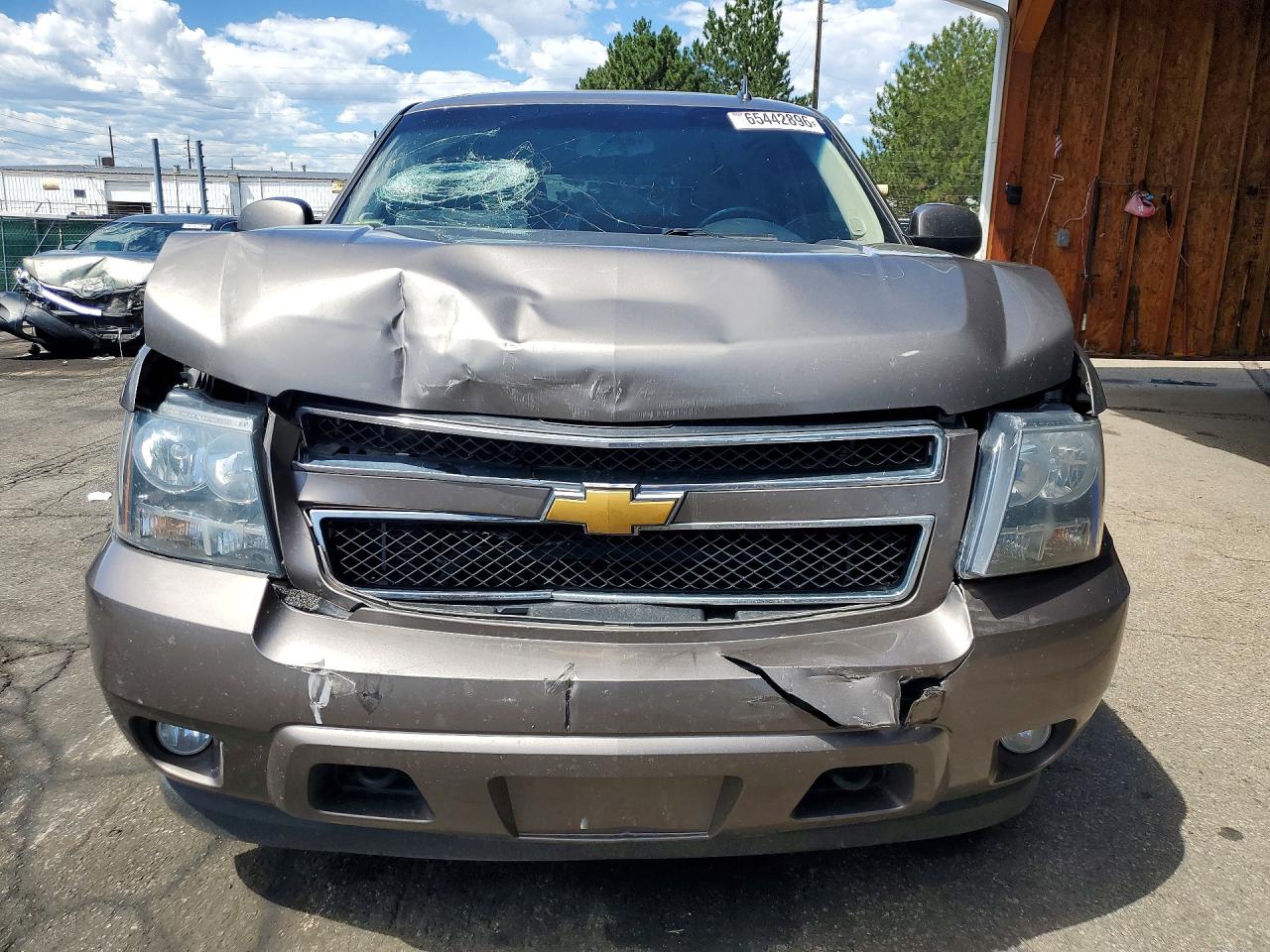 2013 Chevrolet Tahoe K1500 Lt Gray vin: 1GNSKBE03DR135764