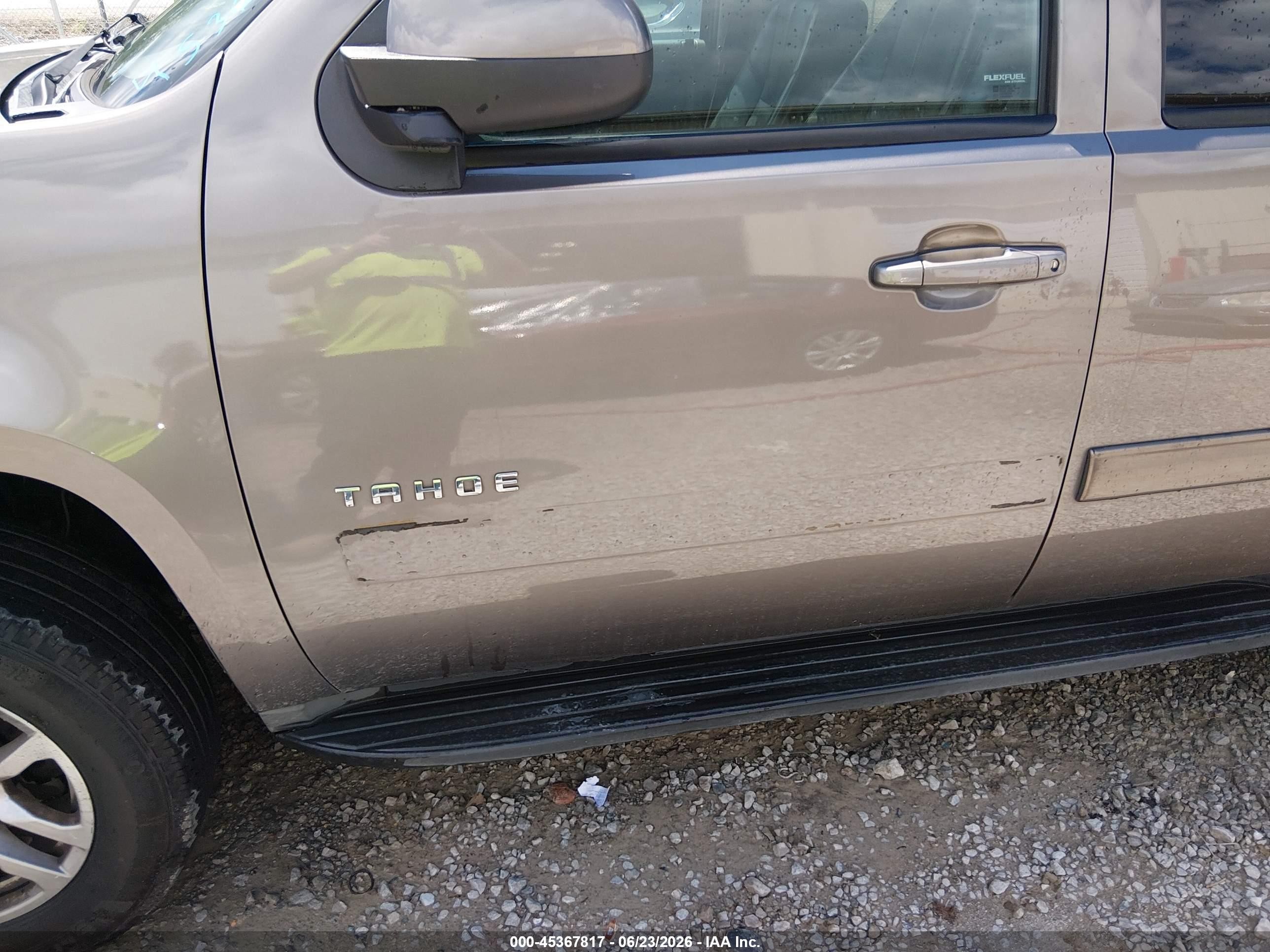 2014 Chevrolet Tahoe Lt Gray vin: 1GNSKBE04ER117887
