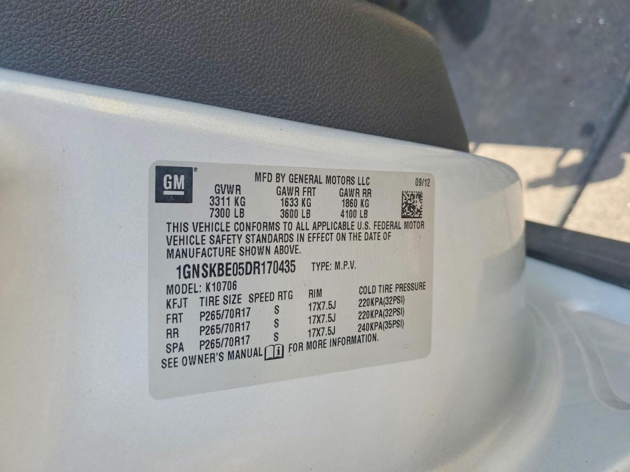 2013 Chevrolet Tahoe K1500 Lt Silver vin: 1GNSKBE05DR170435