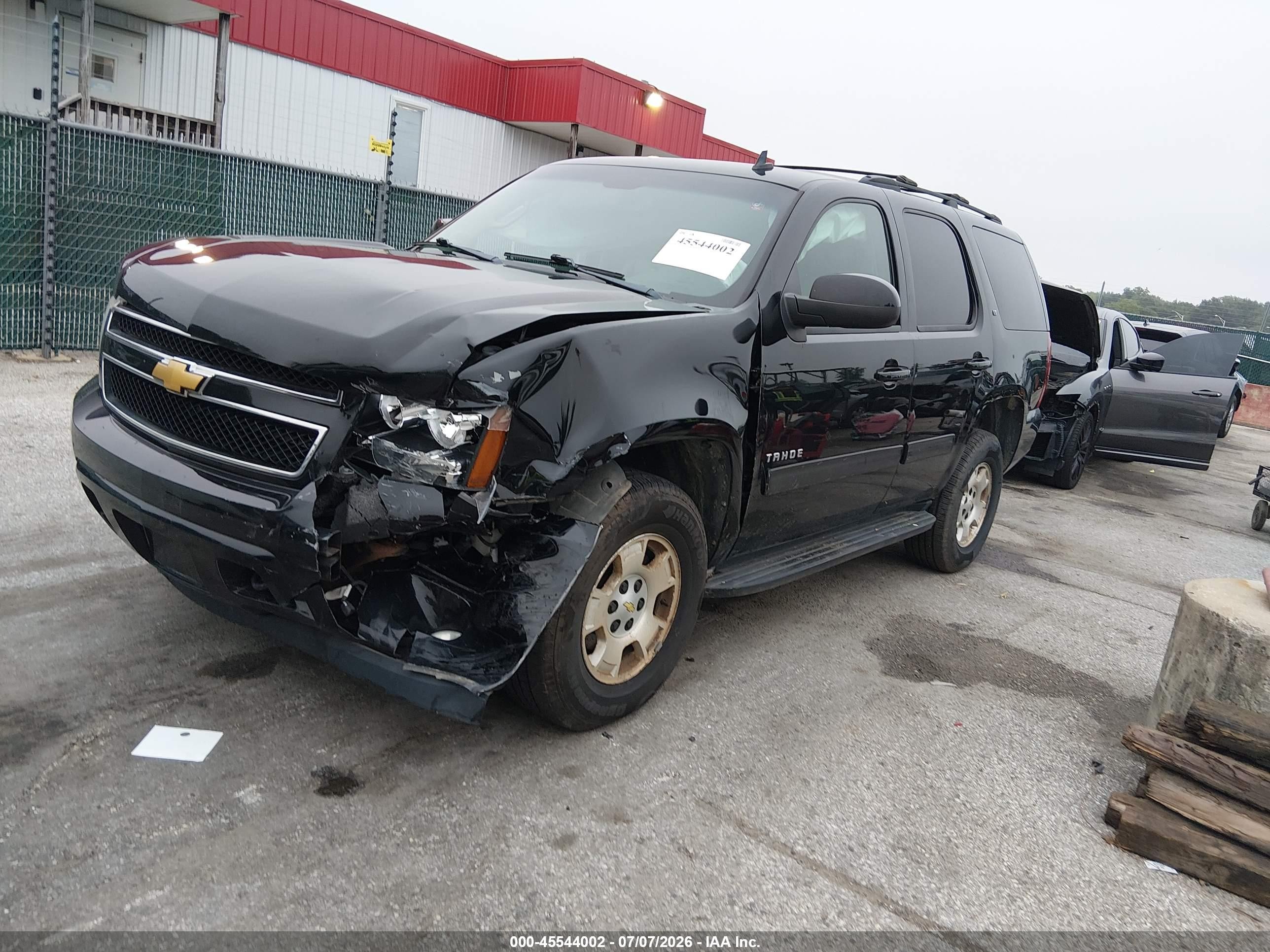 2013 Chevrolet Tahoe Lt Черный vin: 1GNSKBE05DR351289