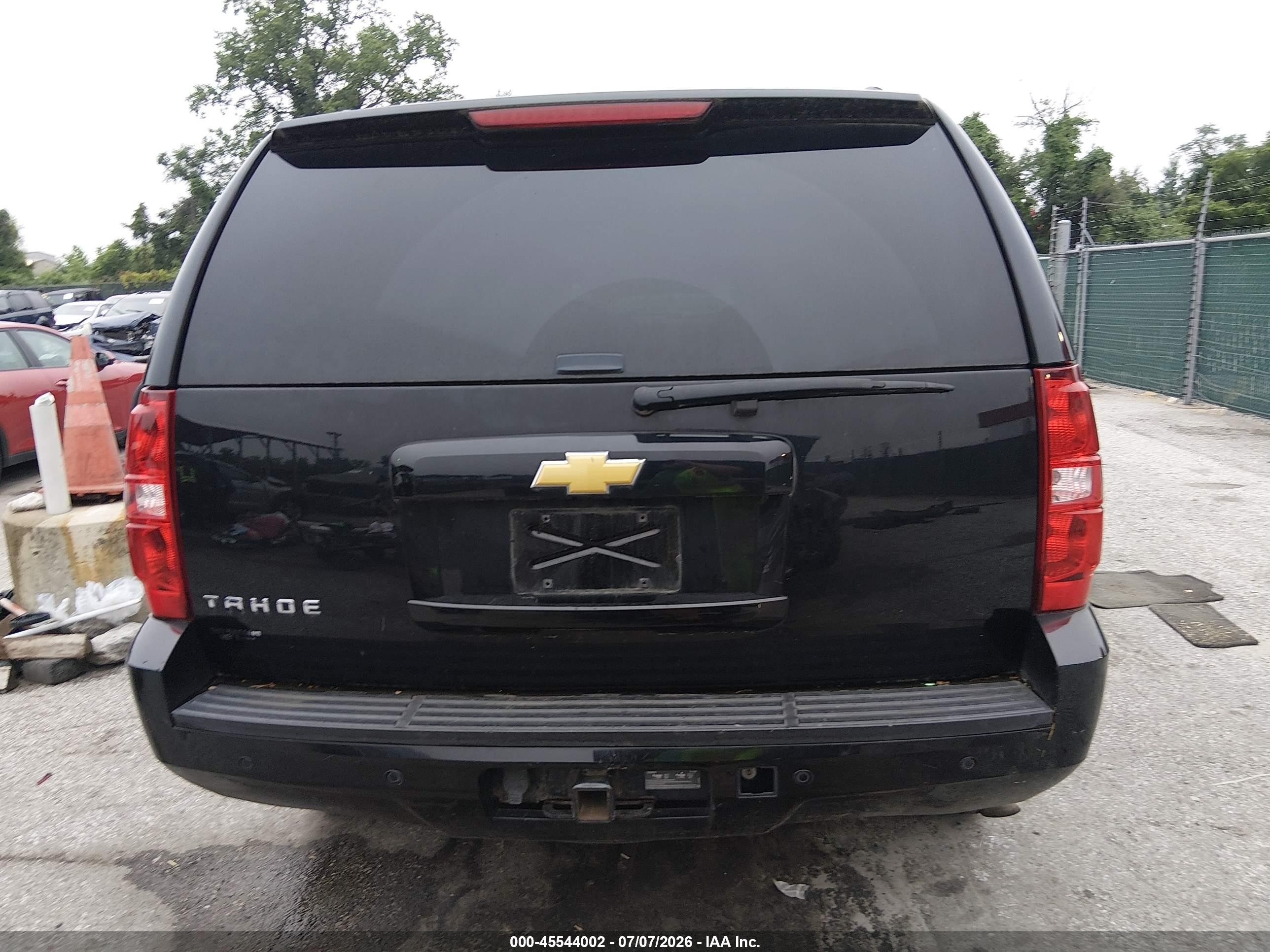 2013 Chevrolet Tahoe Lt Черный vin: 1GNSKBE05DR351289
