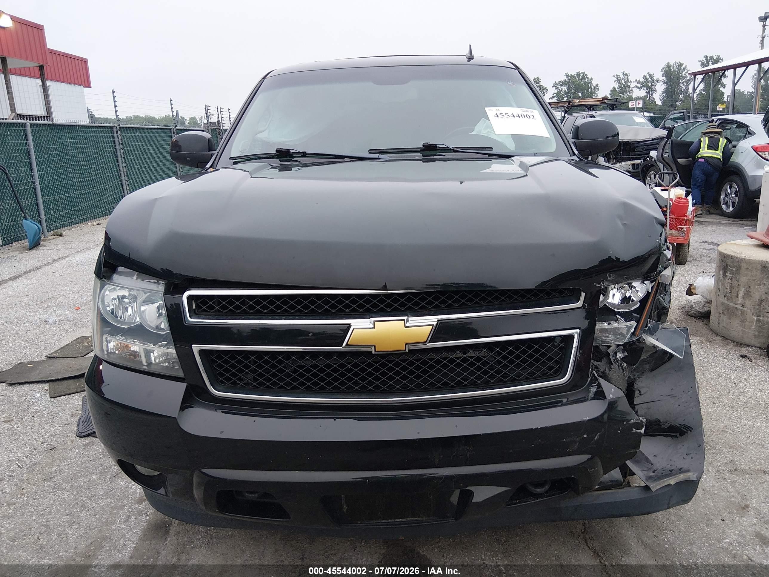 2013 Chevrolet Tahoe Lt Черный vin: 1GNSKBE05DR351289