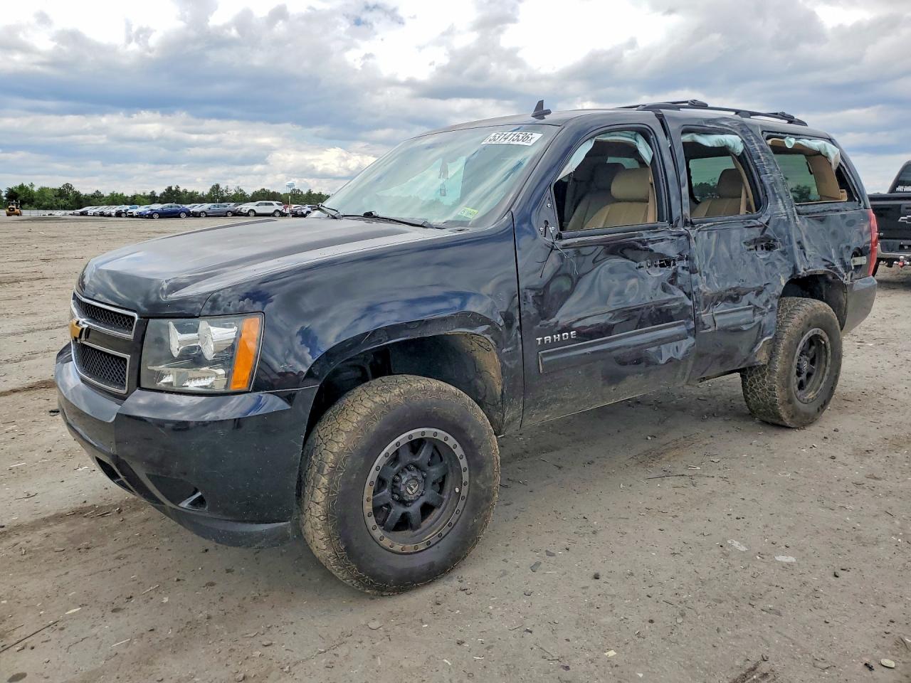 2013 Chevrolet Tahoe K1500 Lt Black vin: 1GNSKBE05DR365032