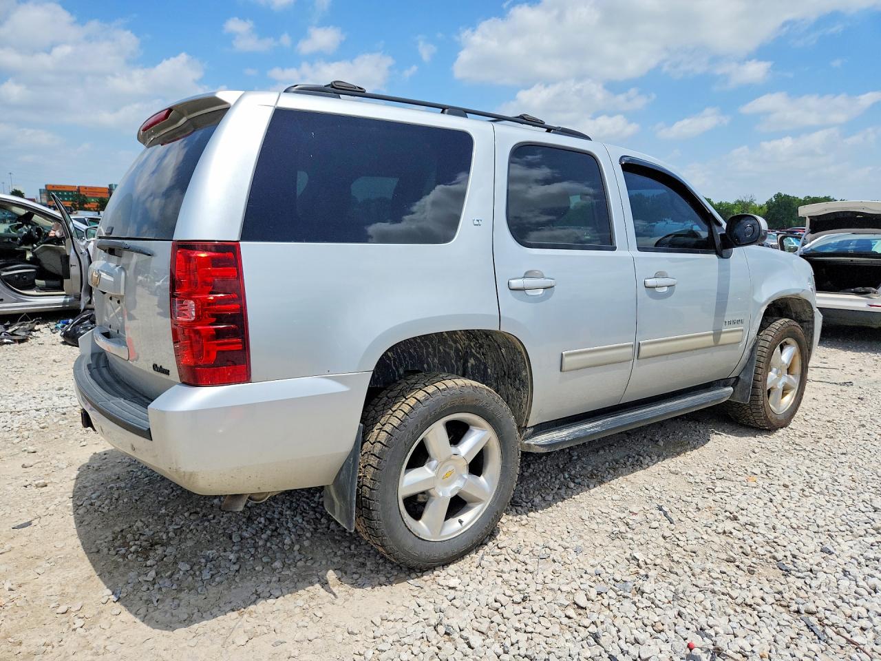2013 Chevrolet Tahoe K1500 Lt White vin: 1GNSKBE06DR246471