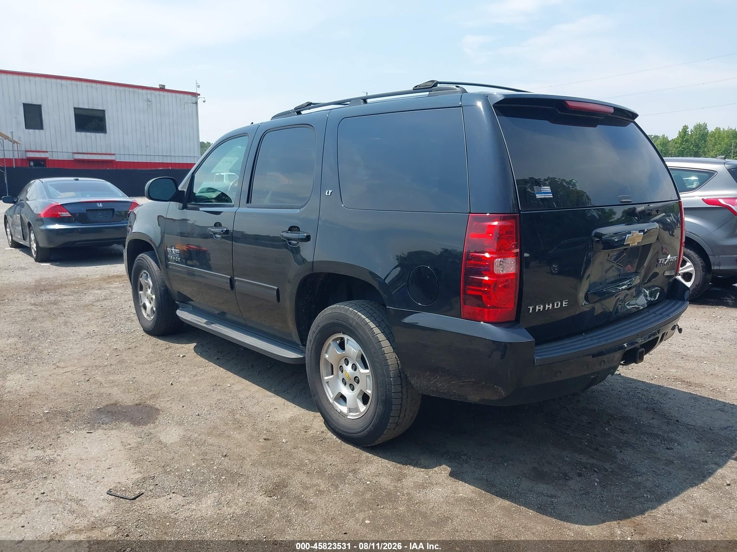 2011 Chevrolet Tahoe Lt Black vin: 1GNSKBE07BR373601