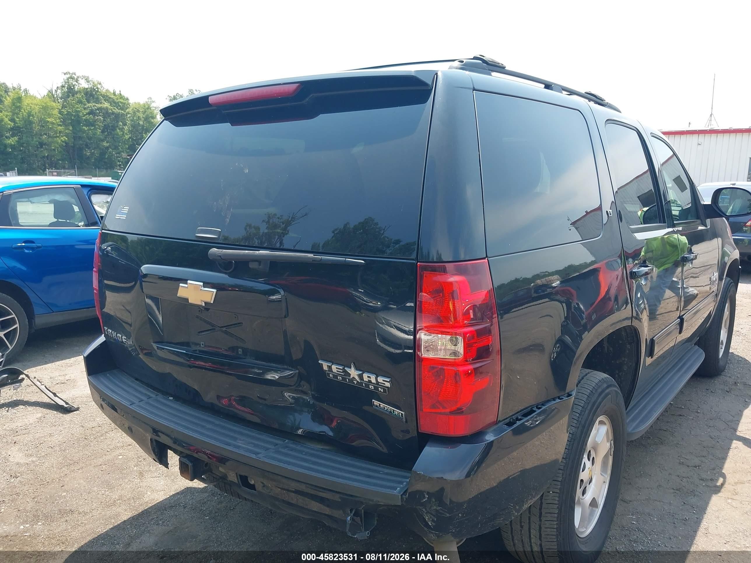 2011 Chevrolet Tahoe Lt Black vin: 1GNSKBE07BR373601