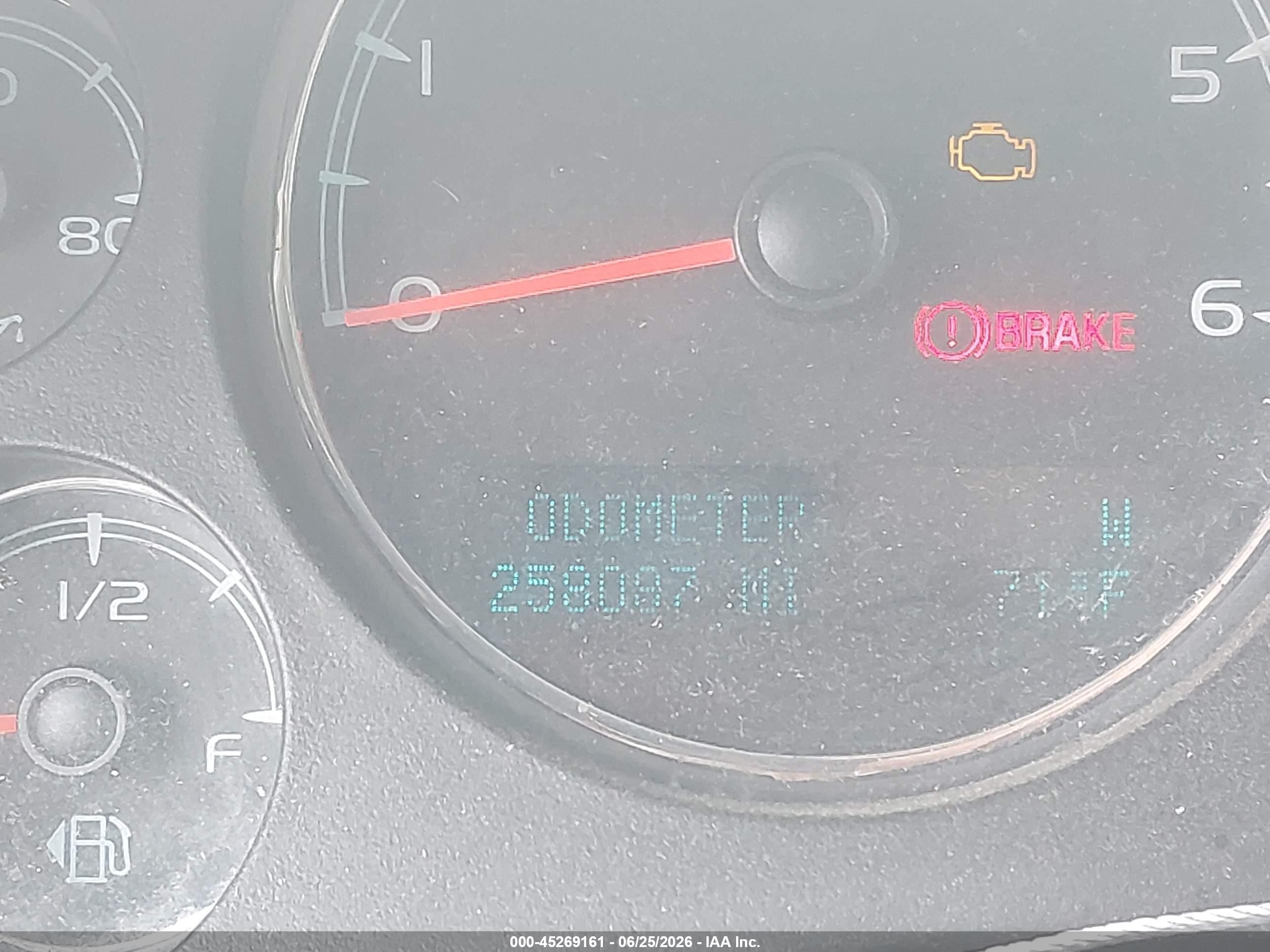 2012 Chevrolet Tahoe Lt Белый vin: 1GNSKBE07CR124801