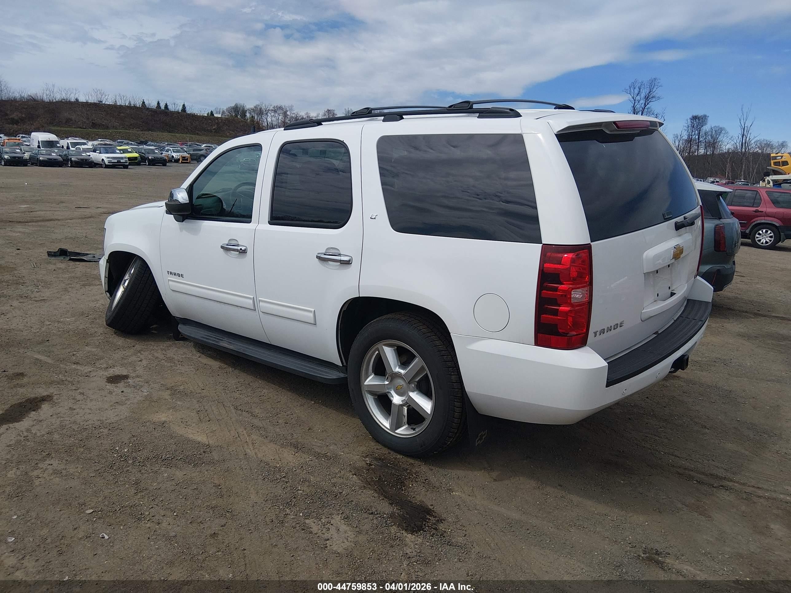 2012 Chevrolet Tahoe Lt Белый vin: 1GNSKBE07CR238037