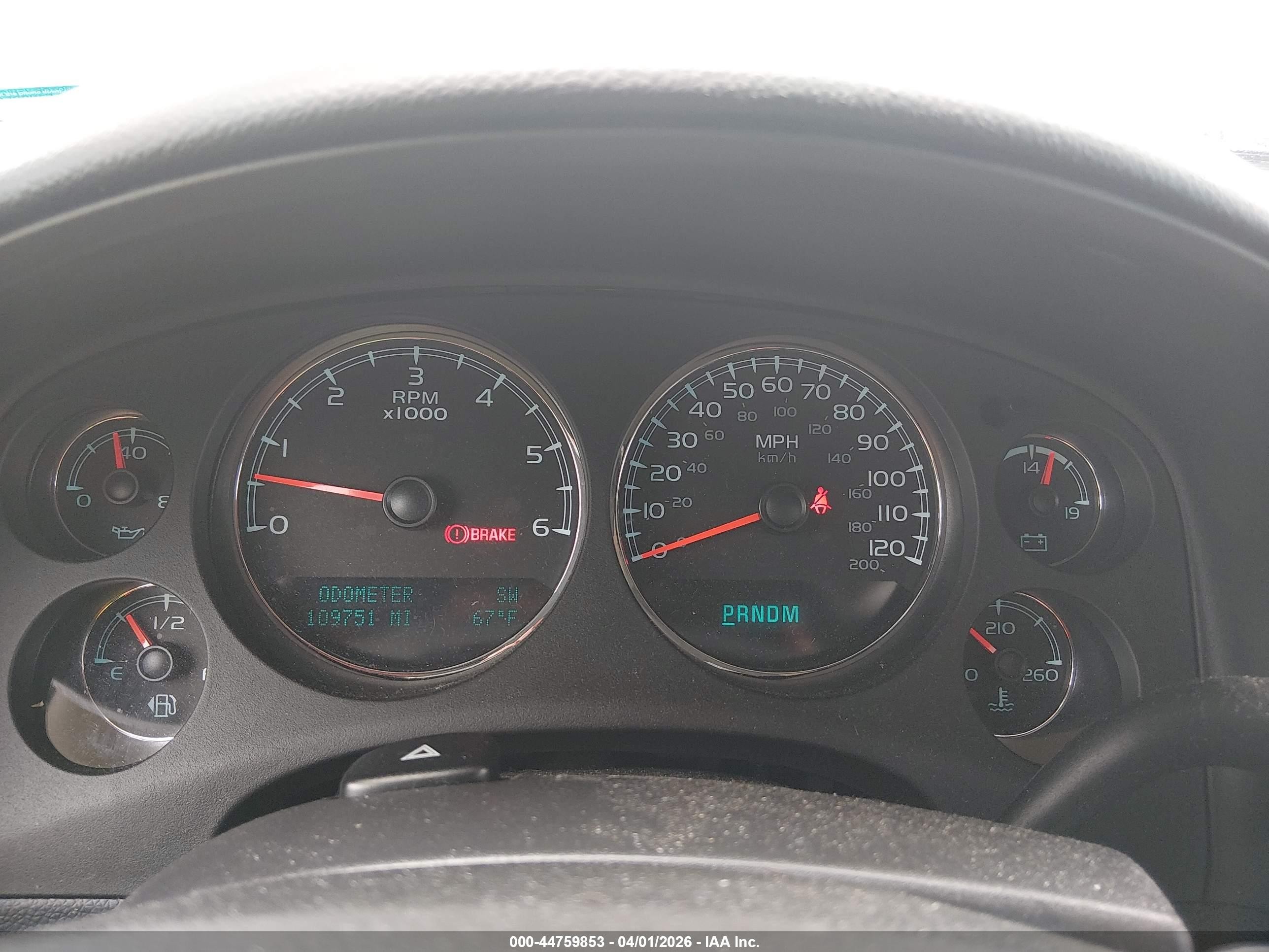 2012 Chevrolet Tahoe Lt Белый vin: 1GNSKBE07CR238037