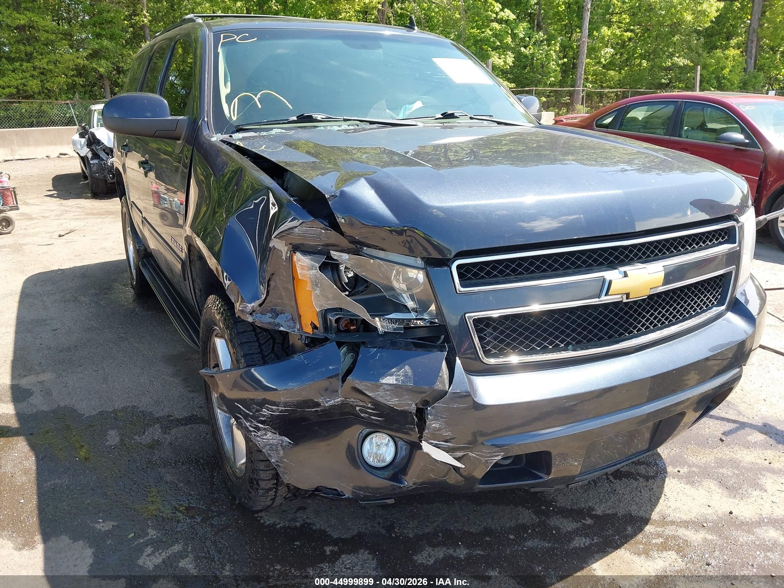 2013 Chevrolet Tahoe Lt Синий vin: 1GNSKBE07DR205668