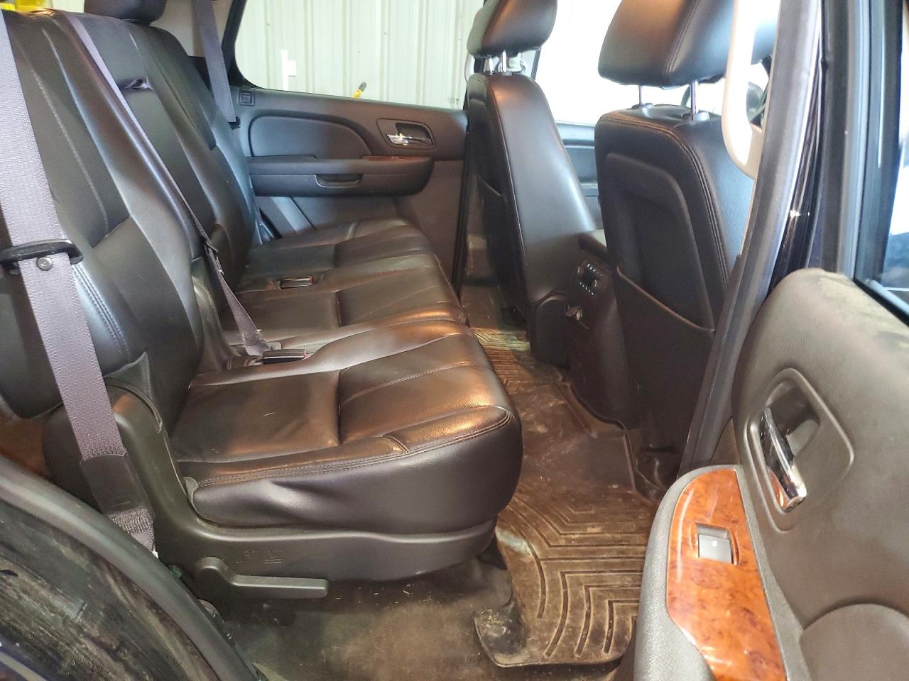 2013 Chevrolet Tahoe K1500 Lt Black vin: 1GNSKBE08DR239201