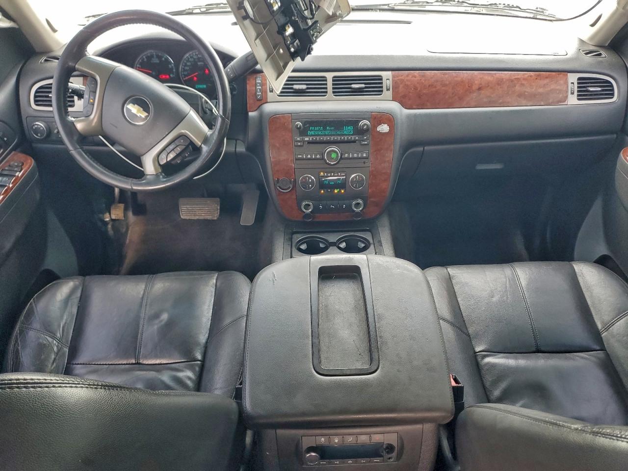 2012 Chevrolet Tahoe K1500 Lt Белый vin: 1GNSKBE09CR320822