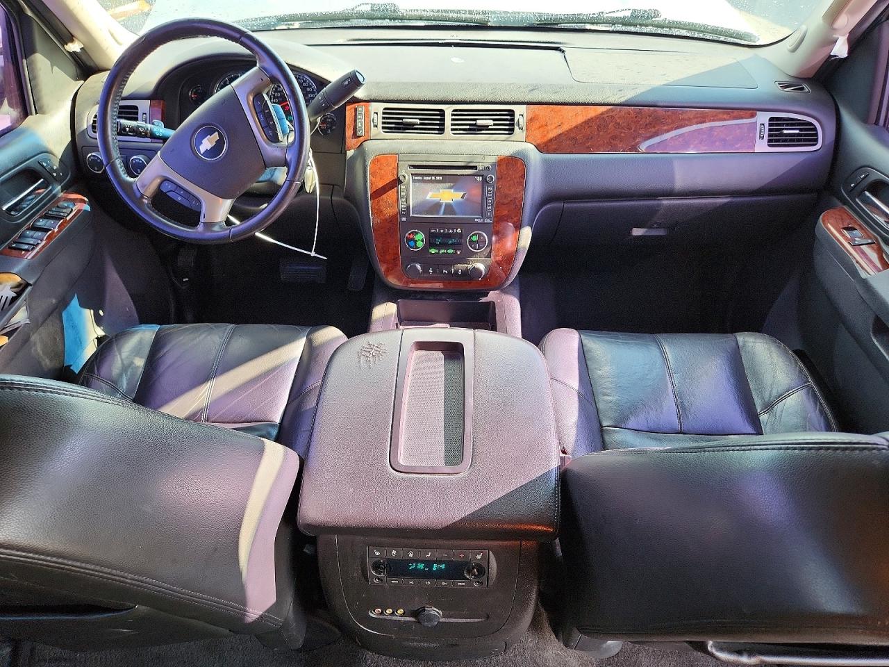 2013 Chevrolet Tahoe K1500 Lt Silver vin: 1GNSKBE0XDR337937