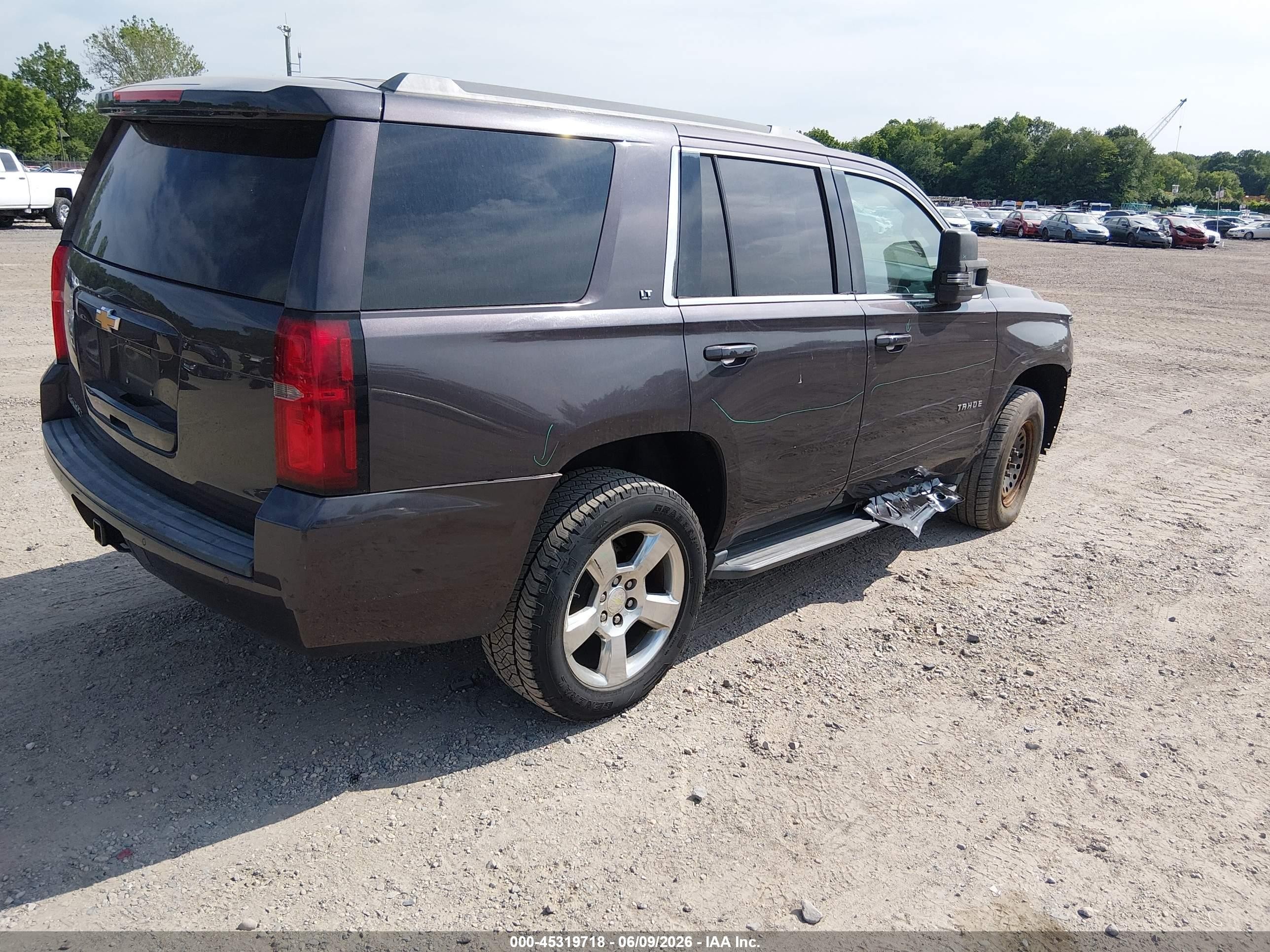 2015 Chevrolet Tahoe Lt Maroon vin: 1GNSKBKC0FR147615
