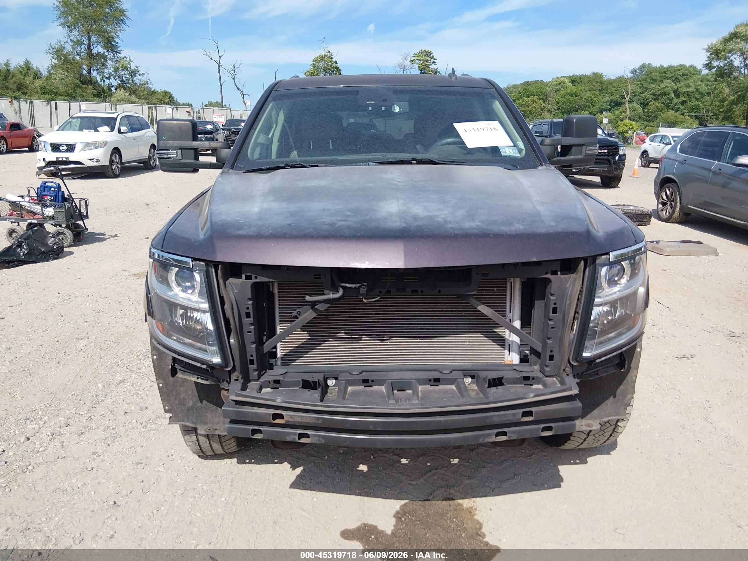 2015 Chevrolet Tahoe Lt Maroon vin: 1GNSKBKC0FR147615