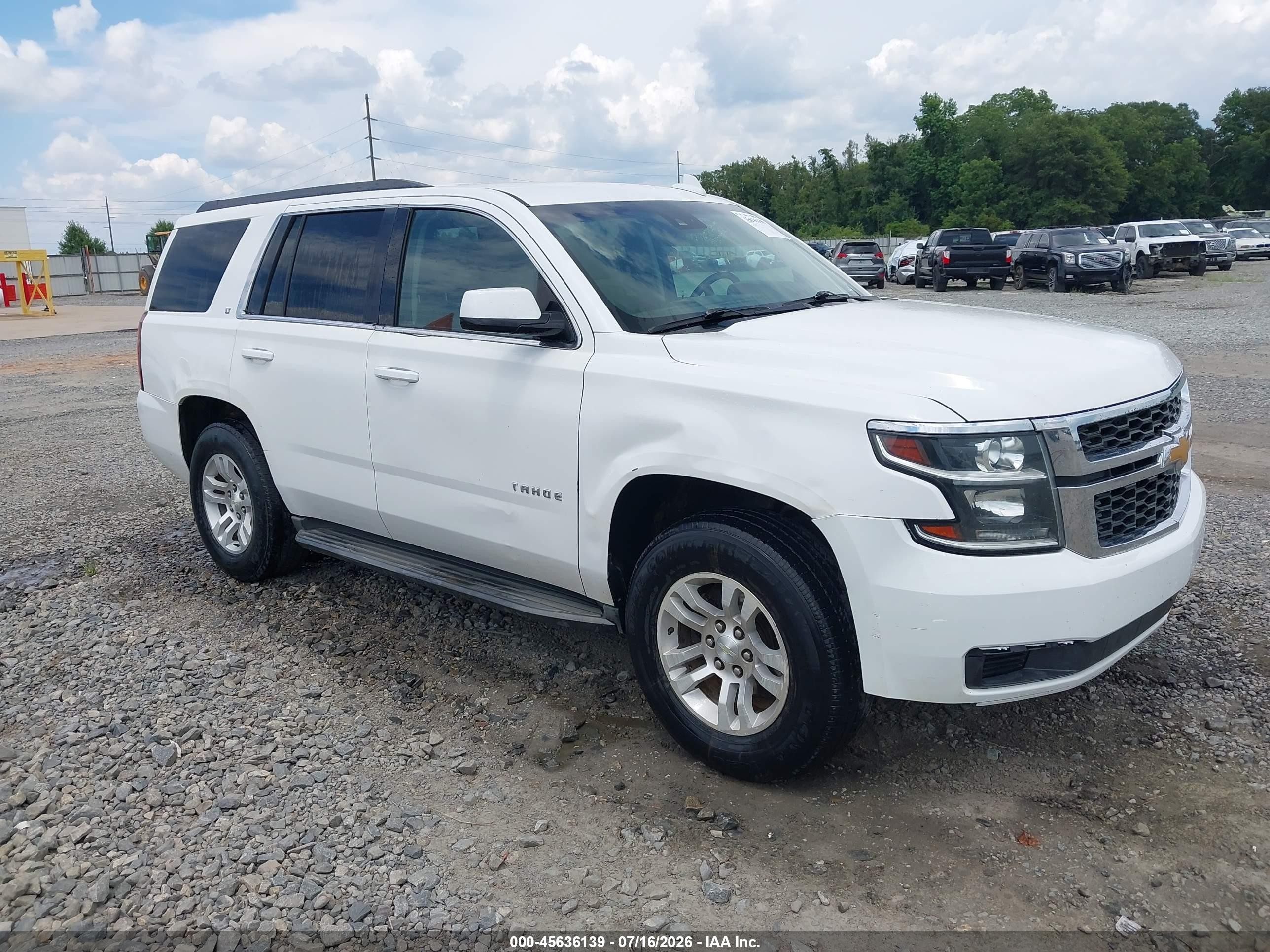 2015 Chevrolet Tahoe Lt White vin: 1GNSKBKC0FR554916