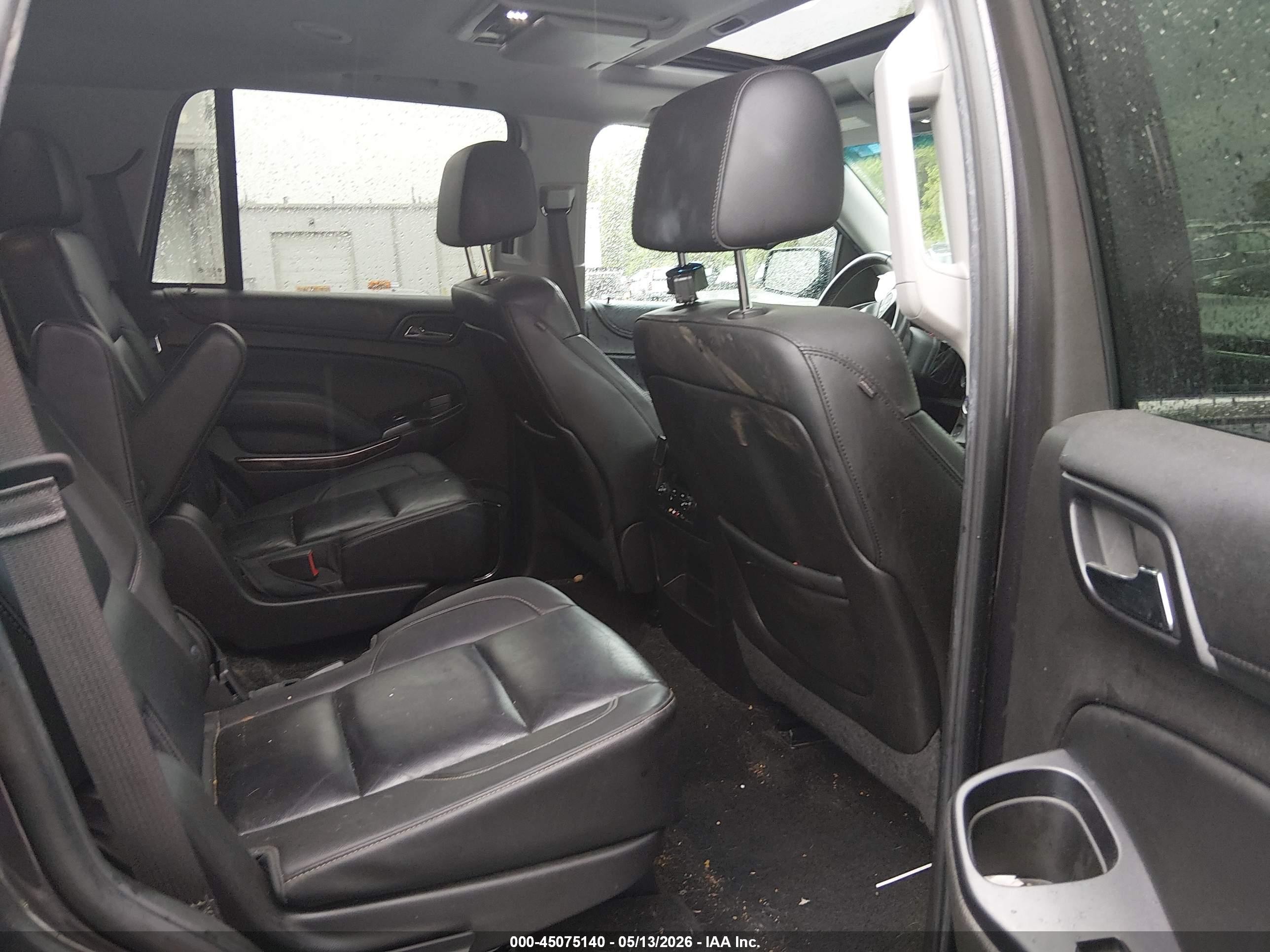 2015 Chevrolet Tahoe Lt Серый vin: 1GNSKBKC0FR629212