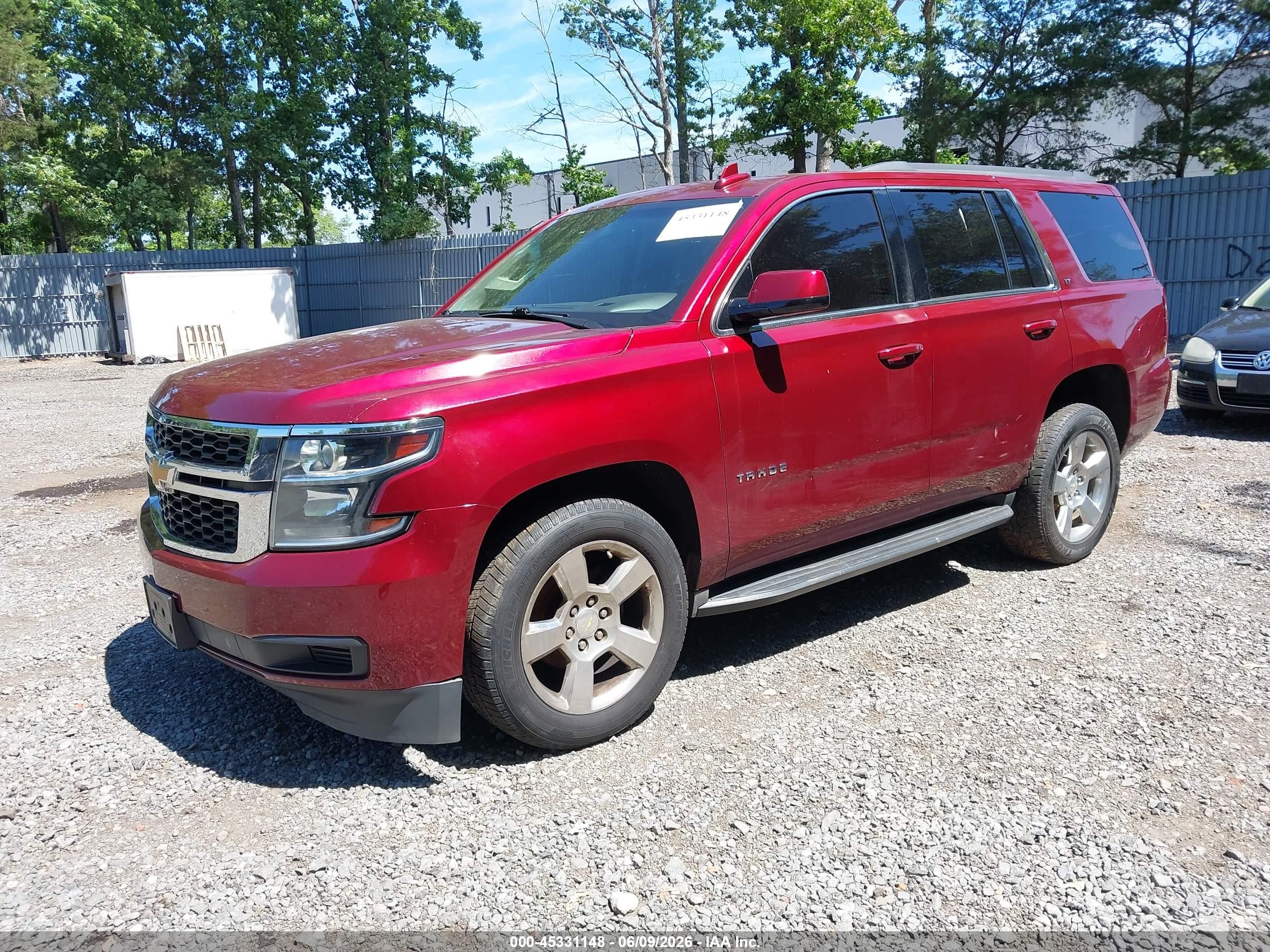 2016 Chevrolet Tahoe Lt Красный vin: 1GNSKBKC0GR463937