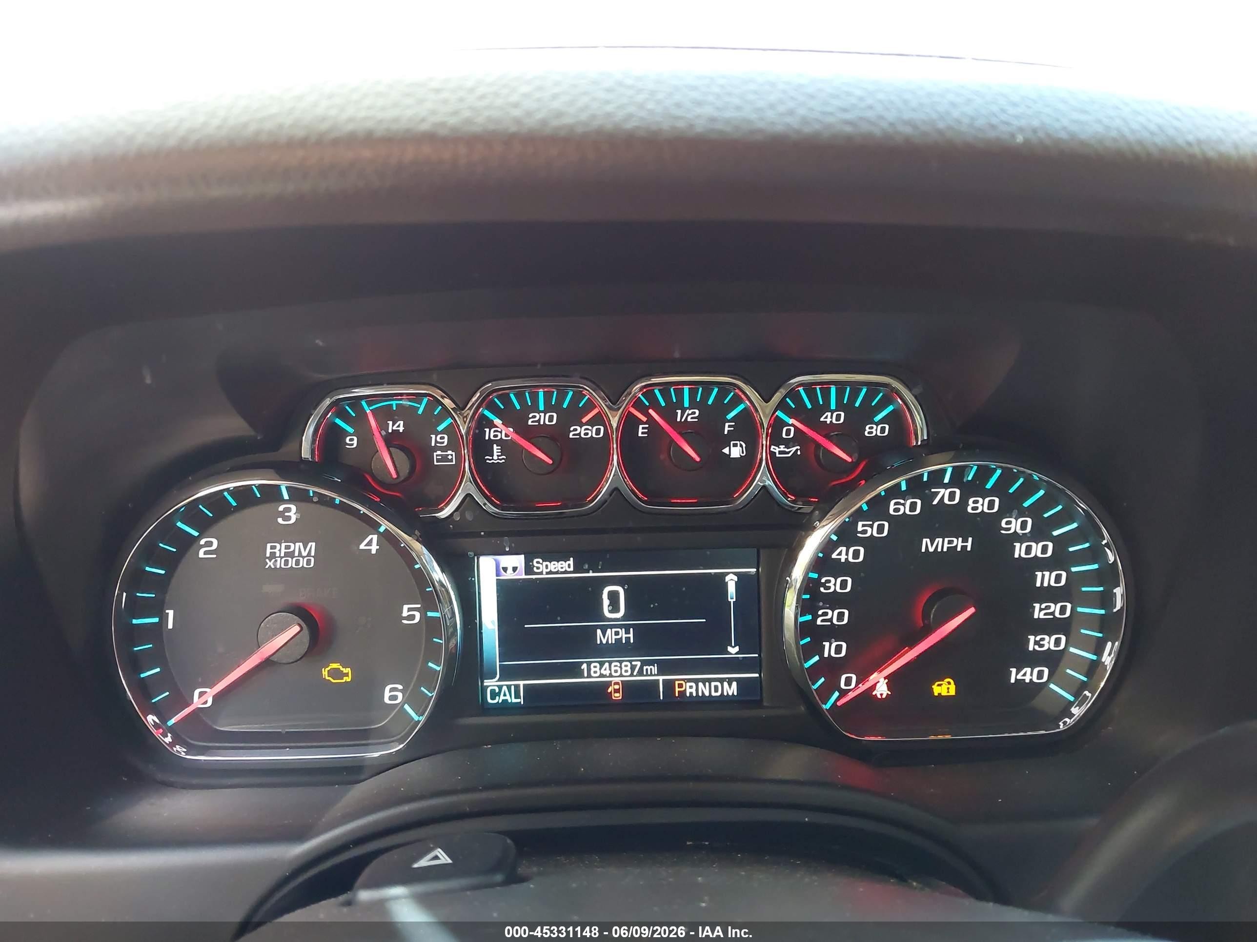 2016 Chevrolet Tahoe Lt Красный vin: 1GNSKBKC0GR463937