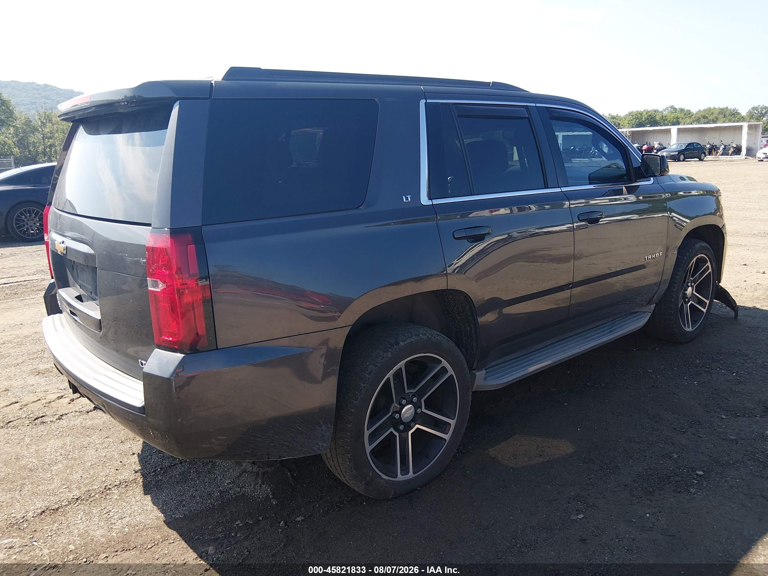 2015 Chevrolet Tahoe Lt Gray vin: 1GNSKBKC1FR247402