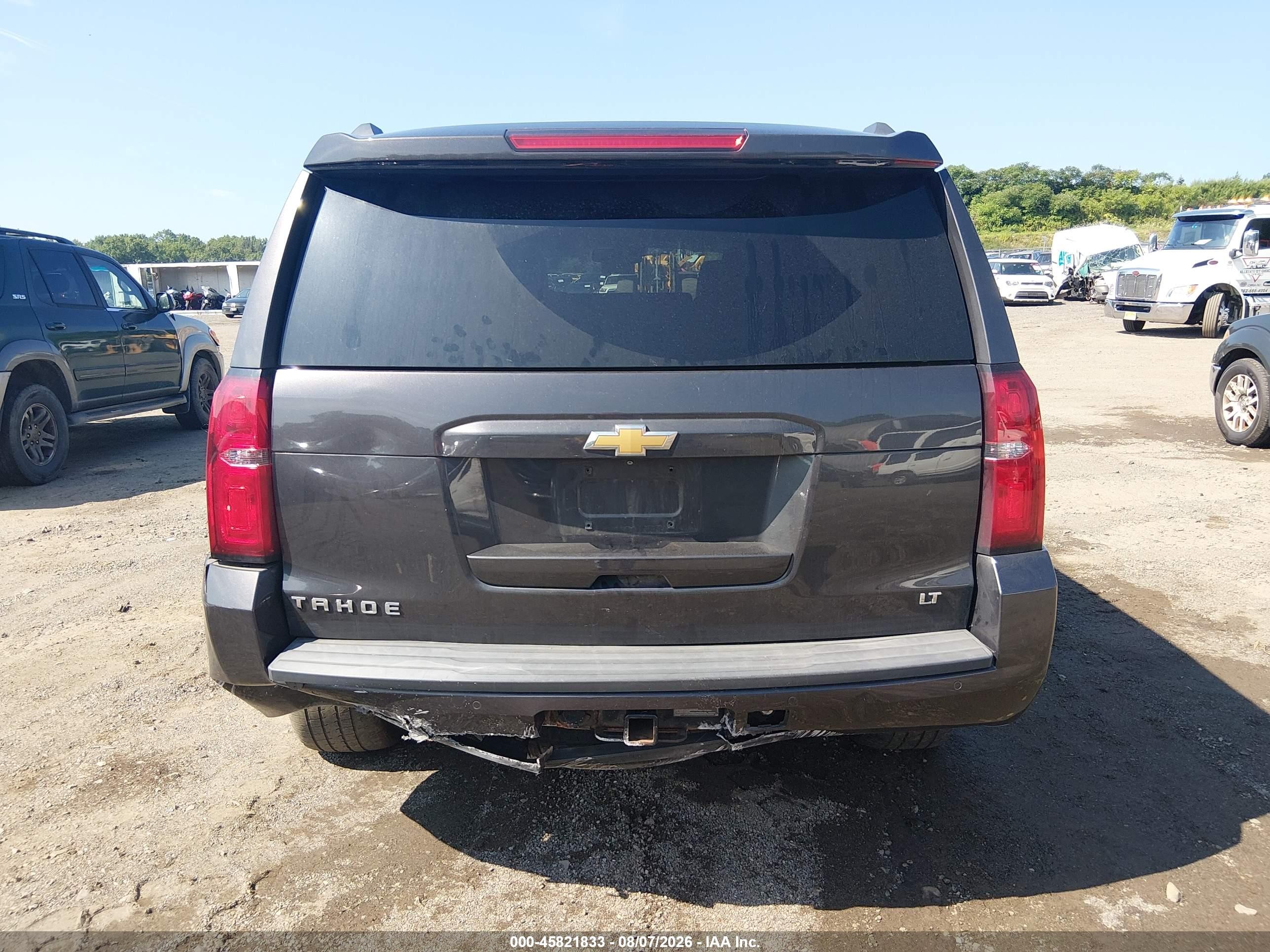 2015 Chevrolet Tahoe Lt Gray vin: 1GNSKBKC1FR247402