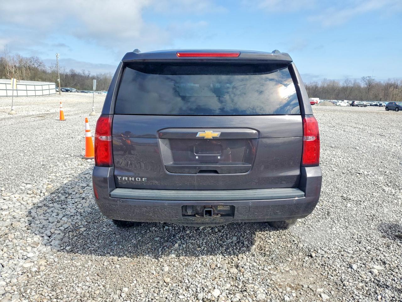2015 Chevrolet Tahoe K1500 Lt Gray vin: 1GNSKBKC1FR533637