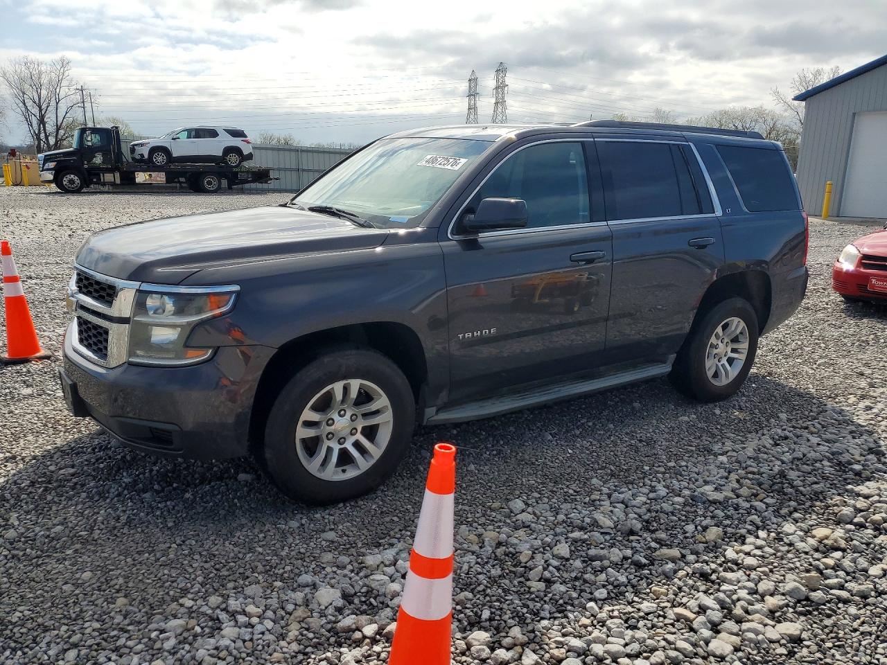 2015 Chevrolet Tahoe K1500 Lt Серый vin: 1GNSKBKC1FR533637