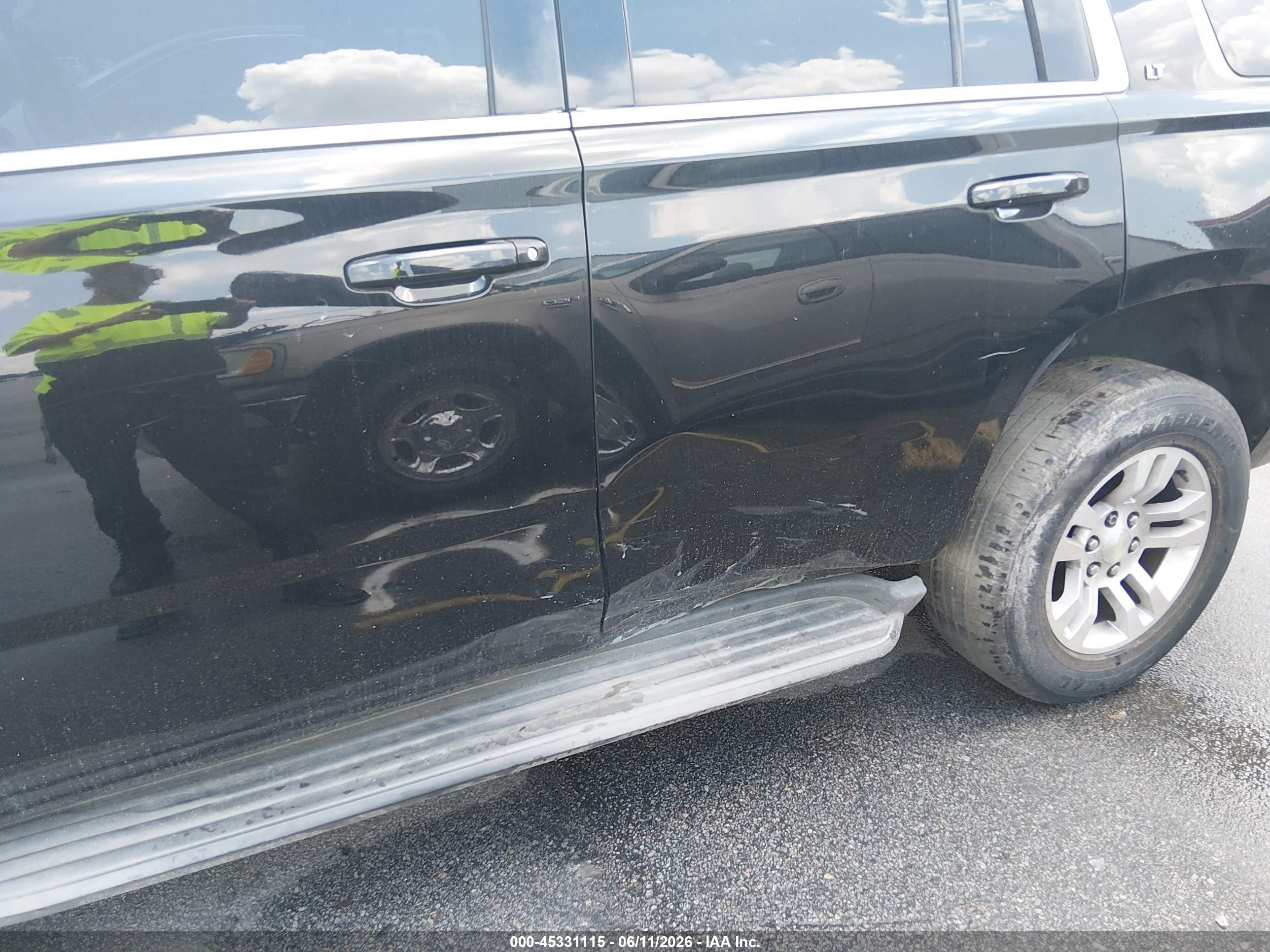 2015 Chevrolet Tahoe Lt Black vin: 1GNSKBKC1FR651820