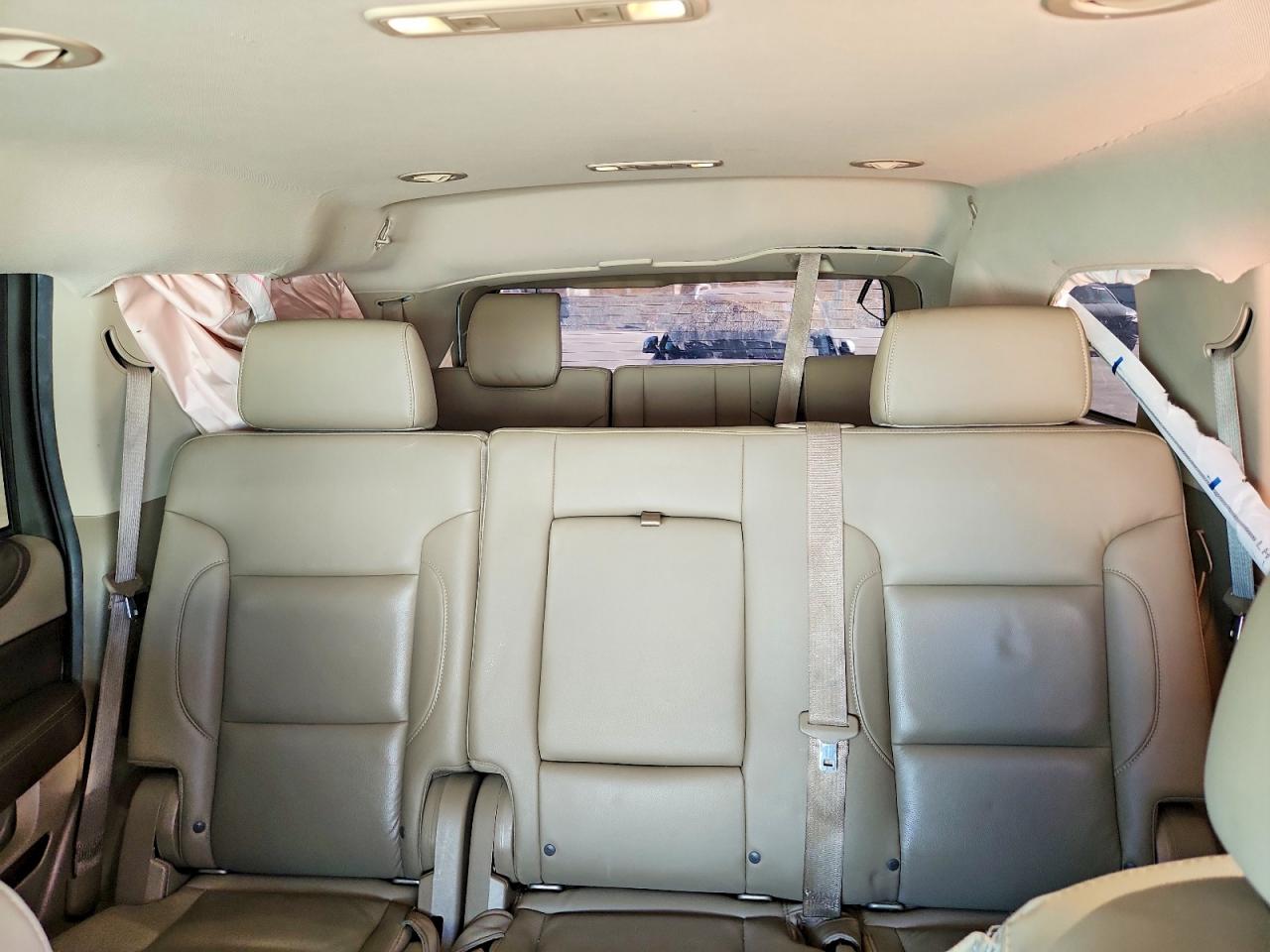 2015 Chevrolet Tahoe K1500 Lt White vin: 1GNSKBKC1FR731165