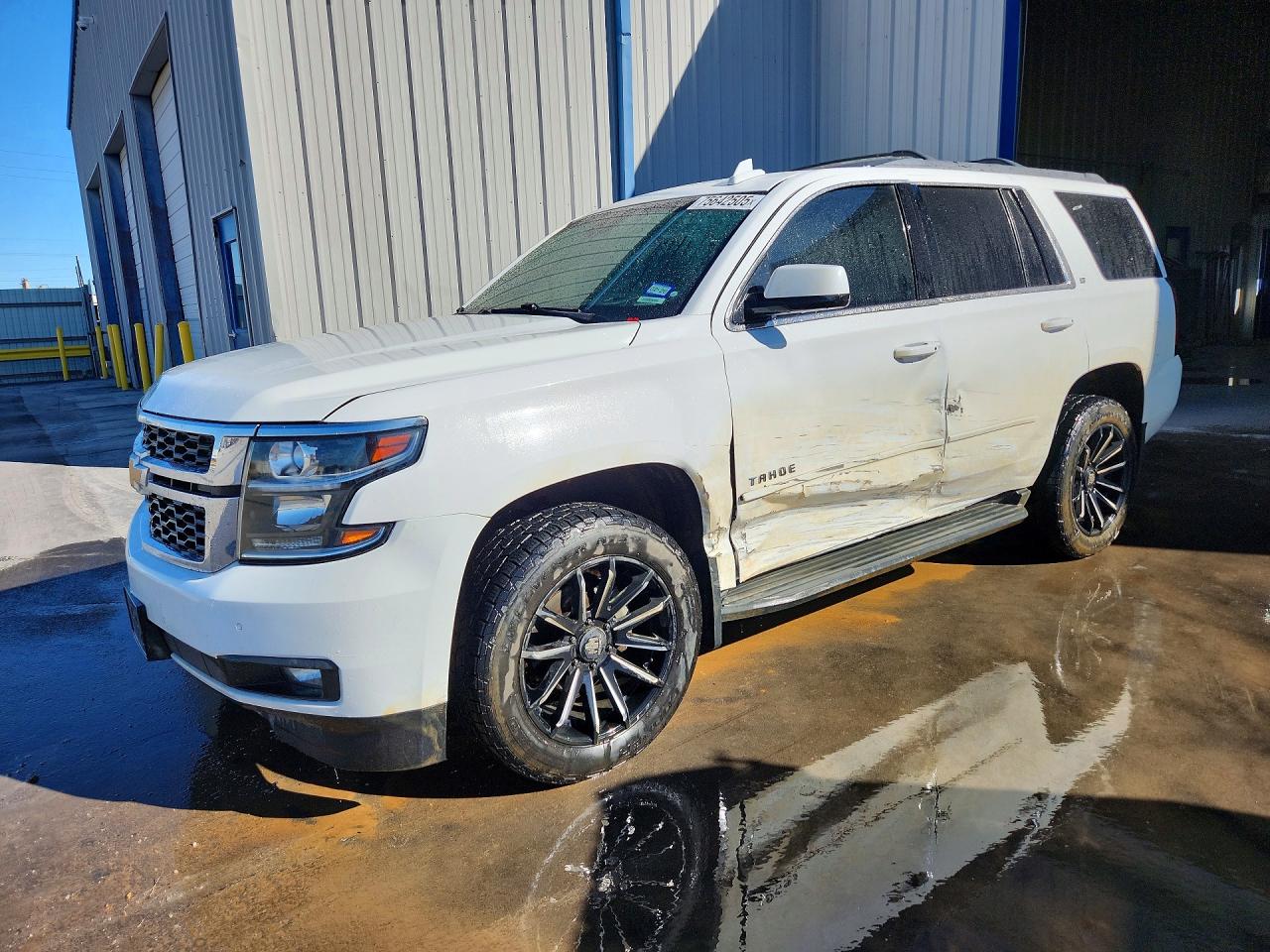 2015 Chevrolet Tahoe K1500 Lt White vin: 1GNSKBKC1FR731165
