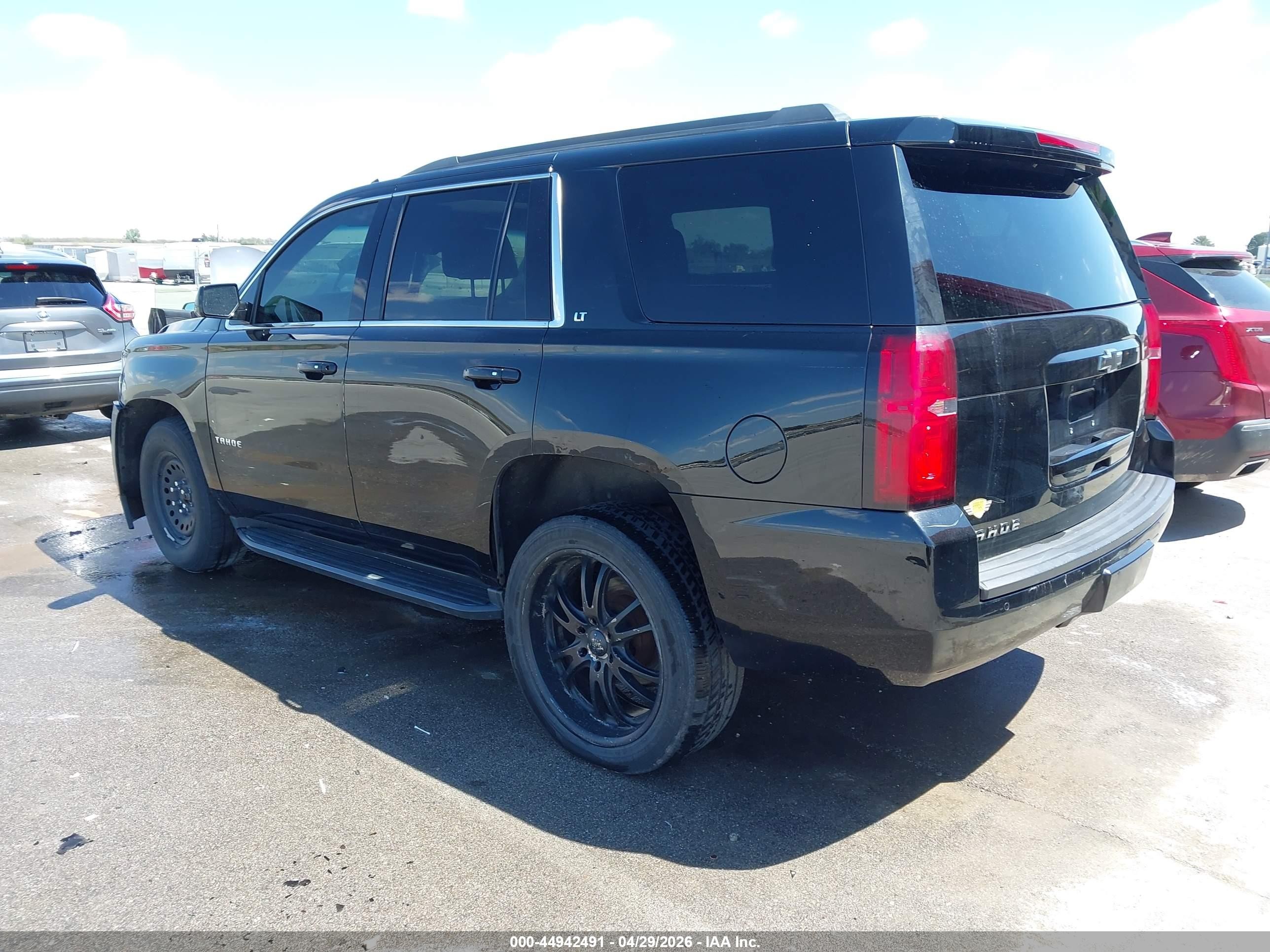 2018 Chevrolet Tahoe Lt Black vin: 1GNSKBKC1JR298150